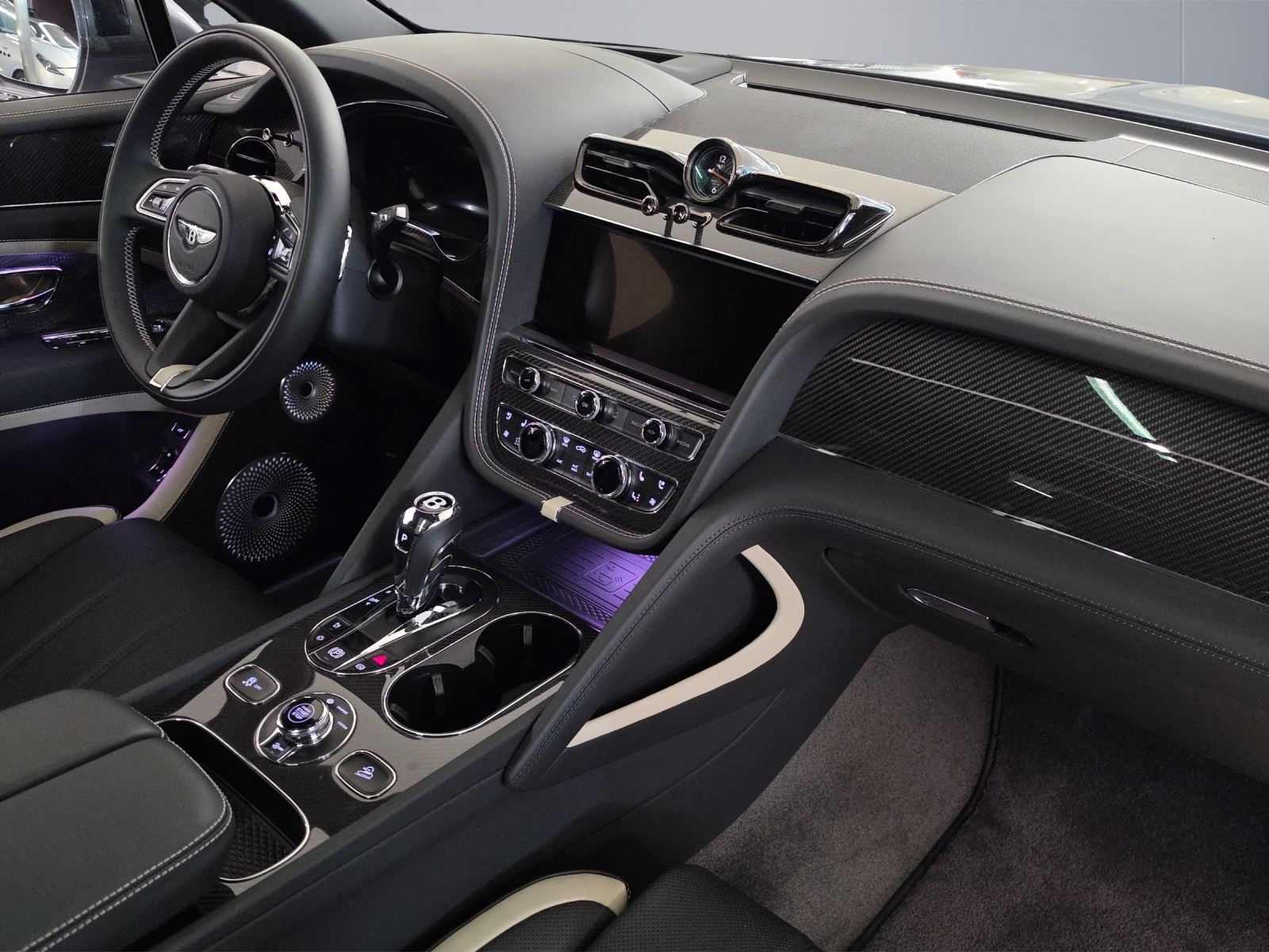 Image BENTLEY BENTAYGA SPEED V8