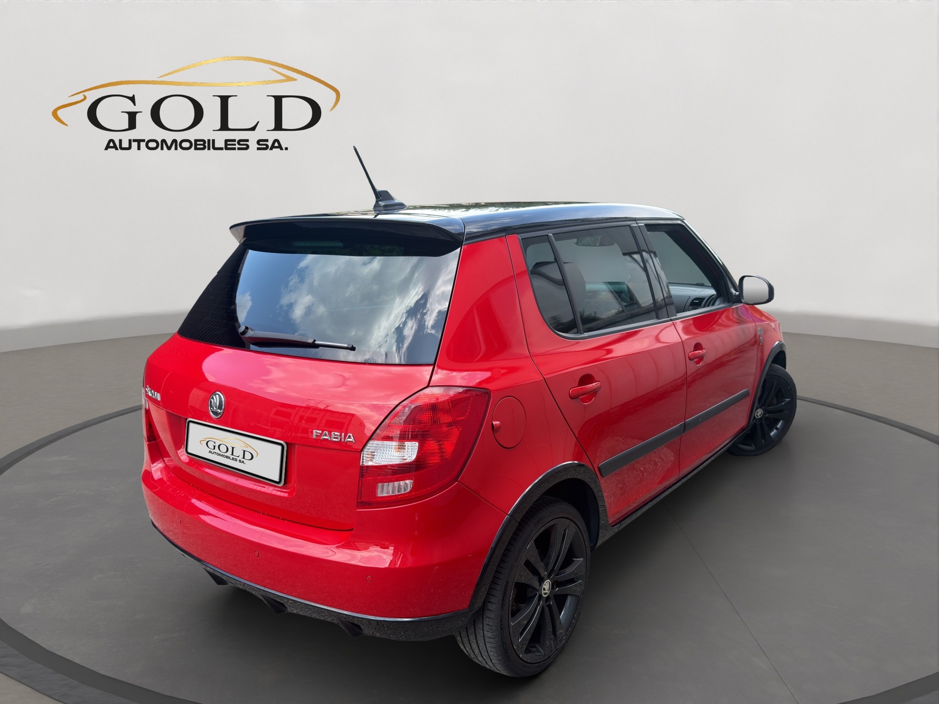 SKODA Fabia 1.2 TSI Monte Carlo-image-1