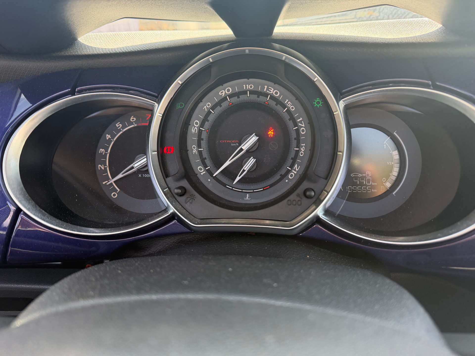 DS AUTOMOBILES DS3 Cabrio 1.6 THP Sport Chic-image-5