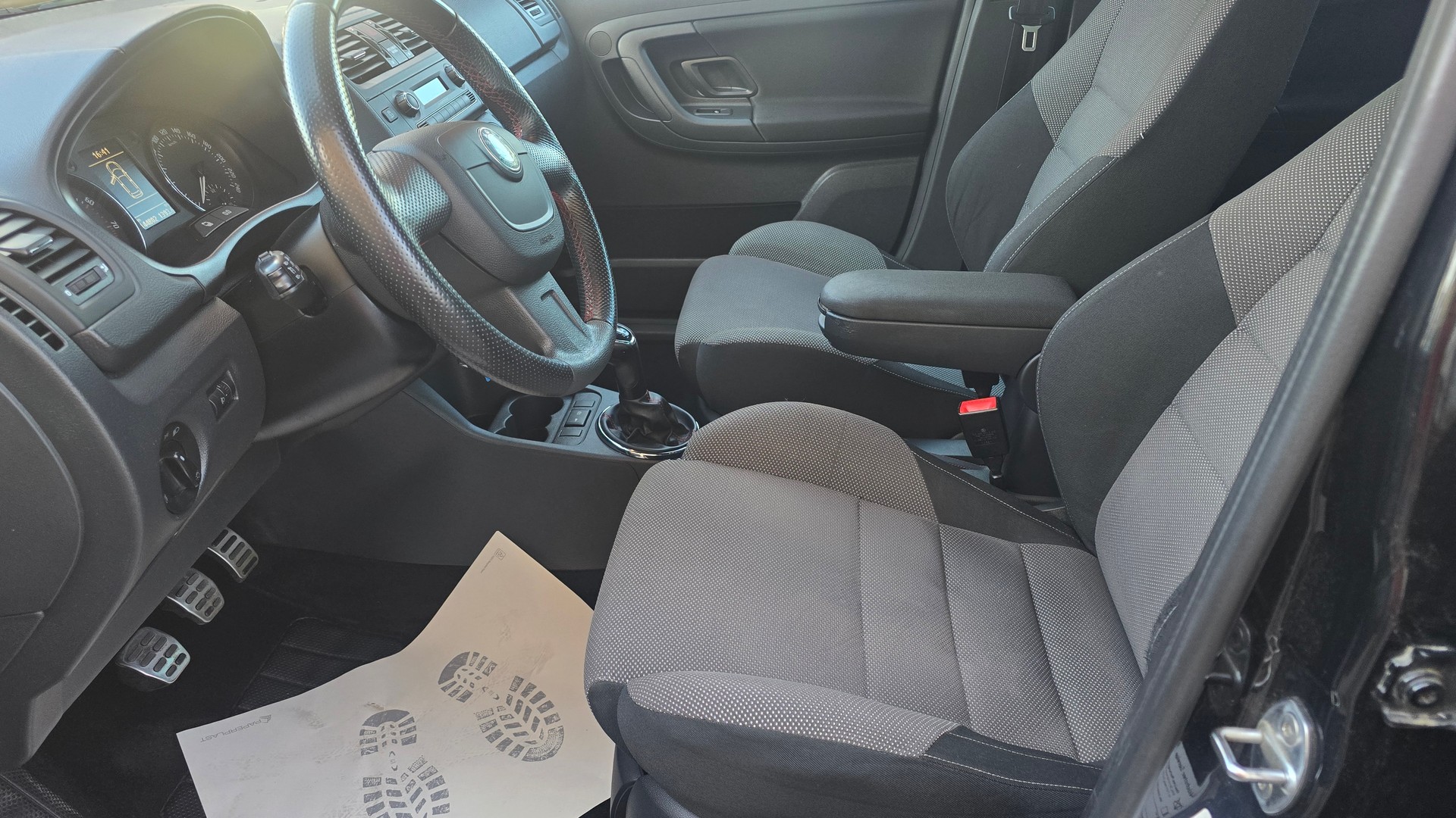 SKODA Fabia 1.2 TSI Monte Carlo-image-13