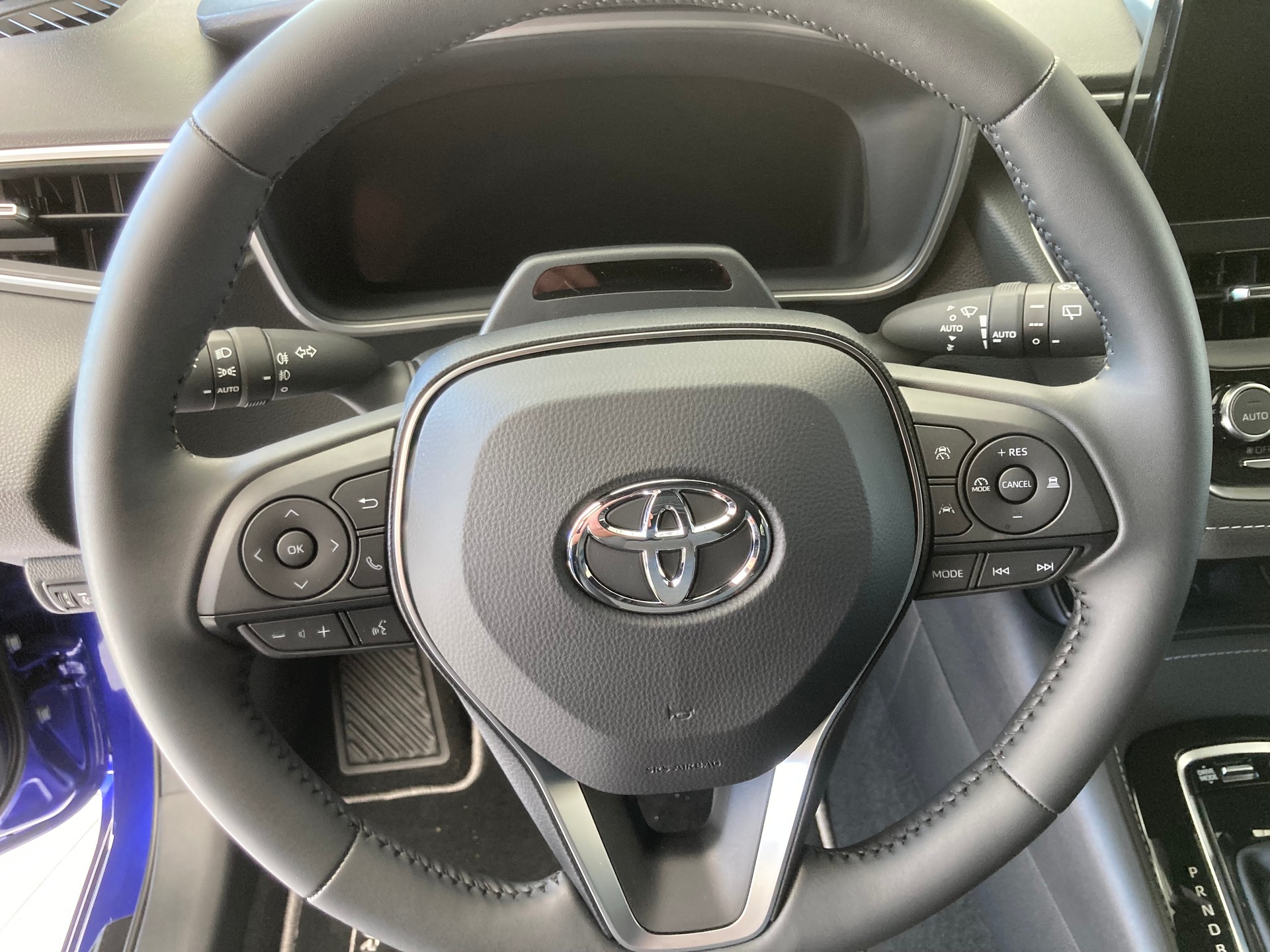 TOYOTA Corolla Touring Sports 1.8 HSD Comfort e-CVT-image-10