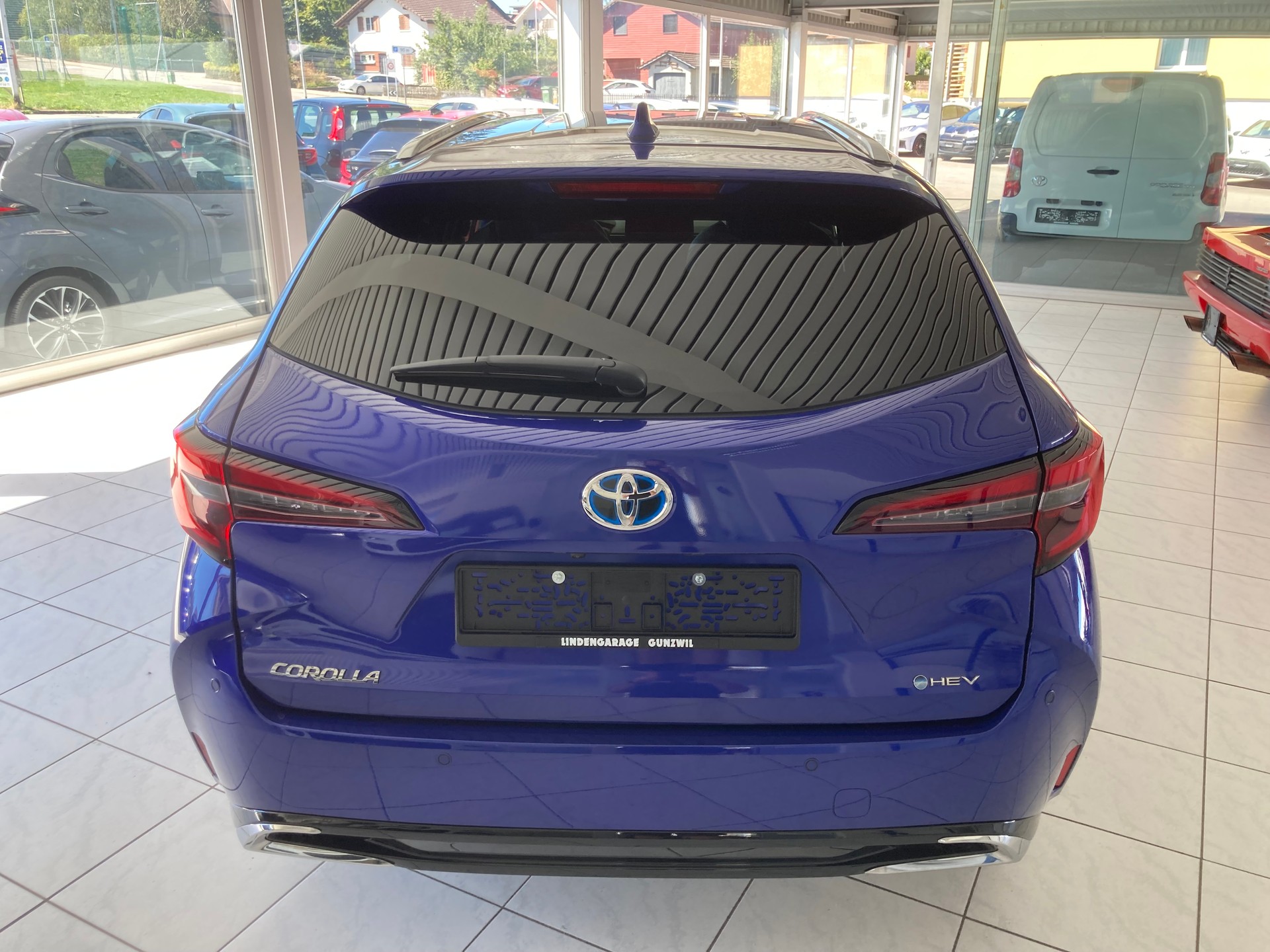 TOYOTA Corolla Touring Sports 1.8 HSD Comfort e-CVT-image-5