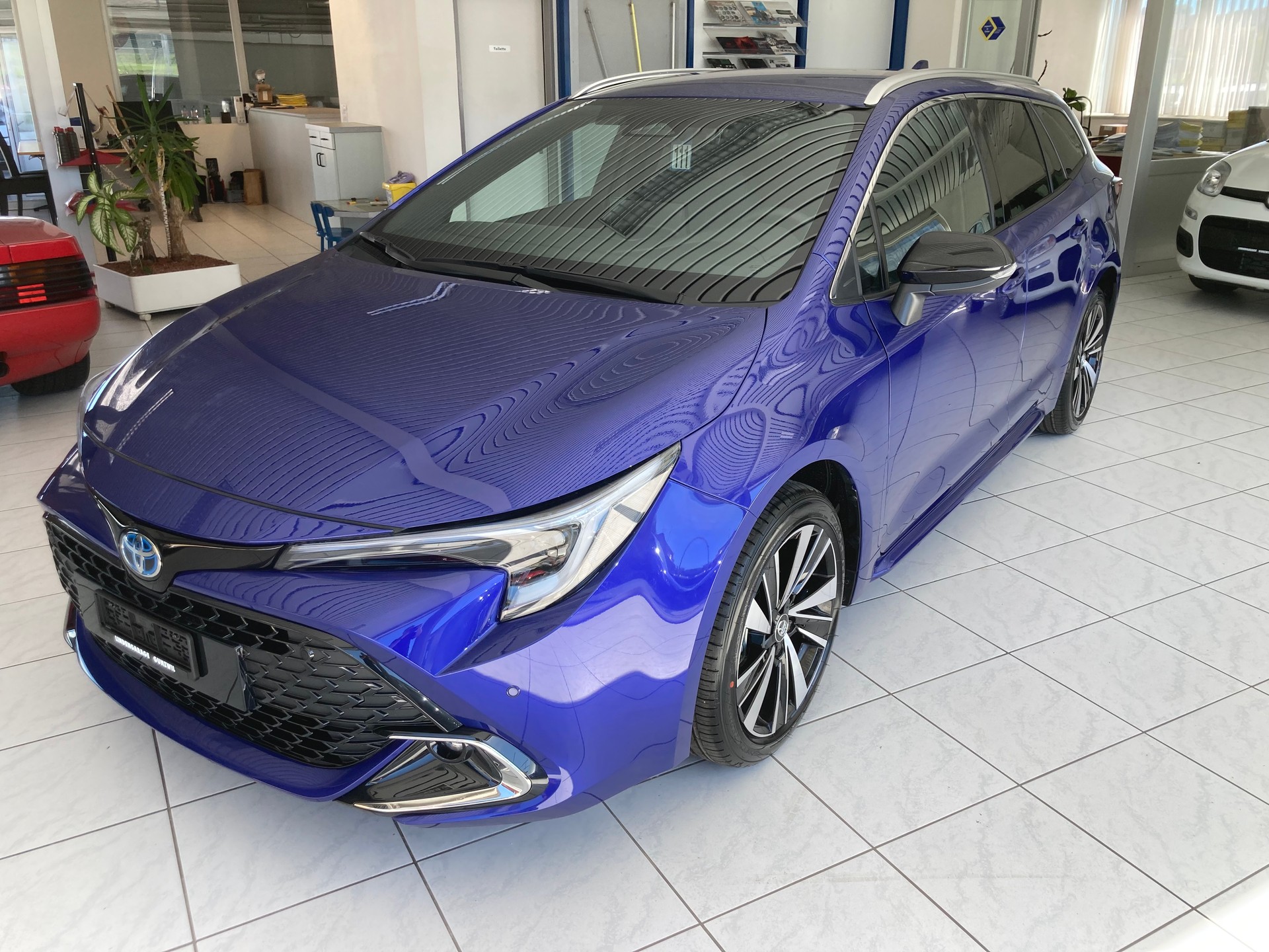 TOYOTA Corolla Touring Sports 1.8 HSD Comfort e-CVT-image-0