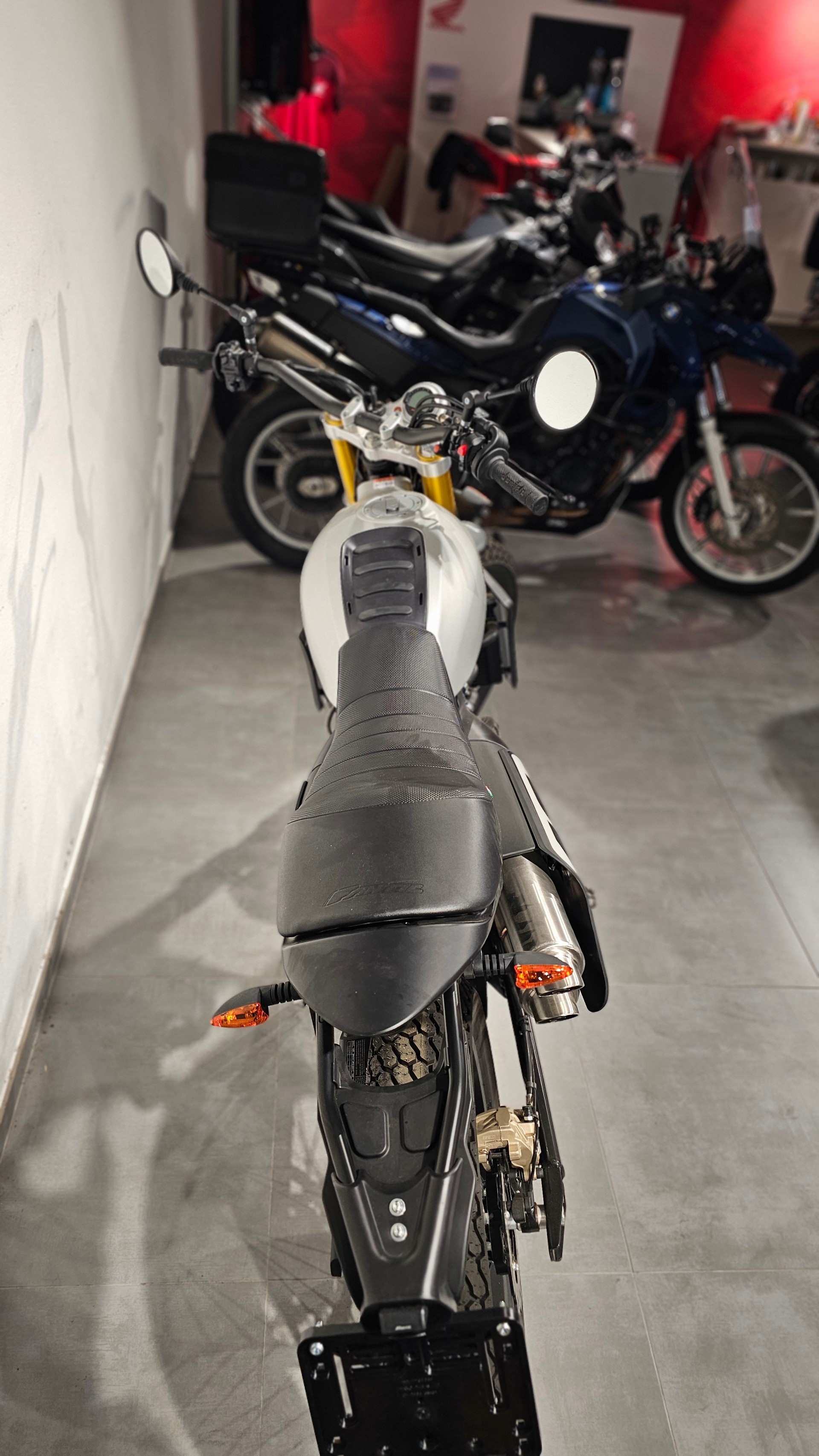 FANTIC Caballero 125-image-7
