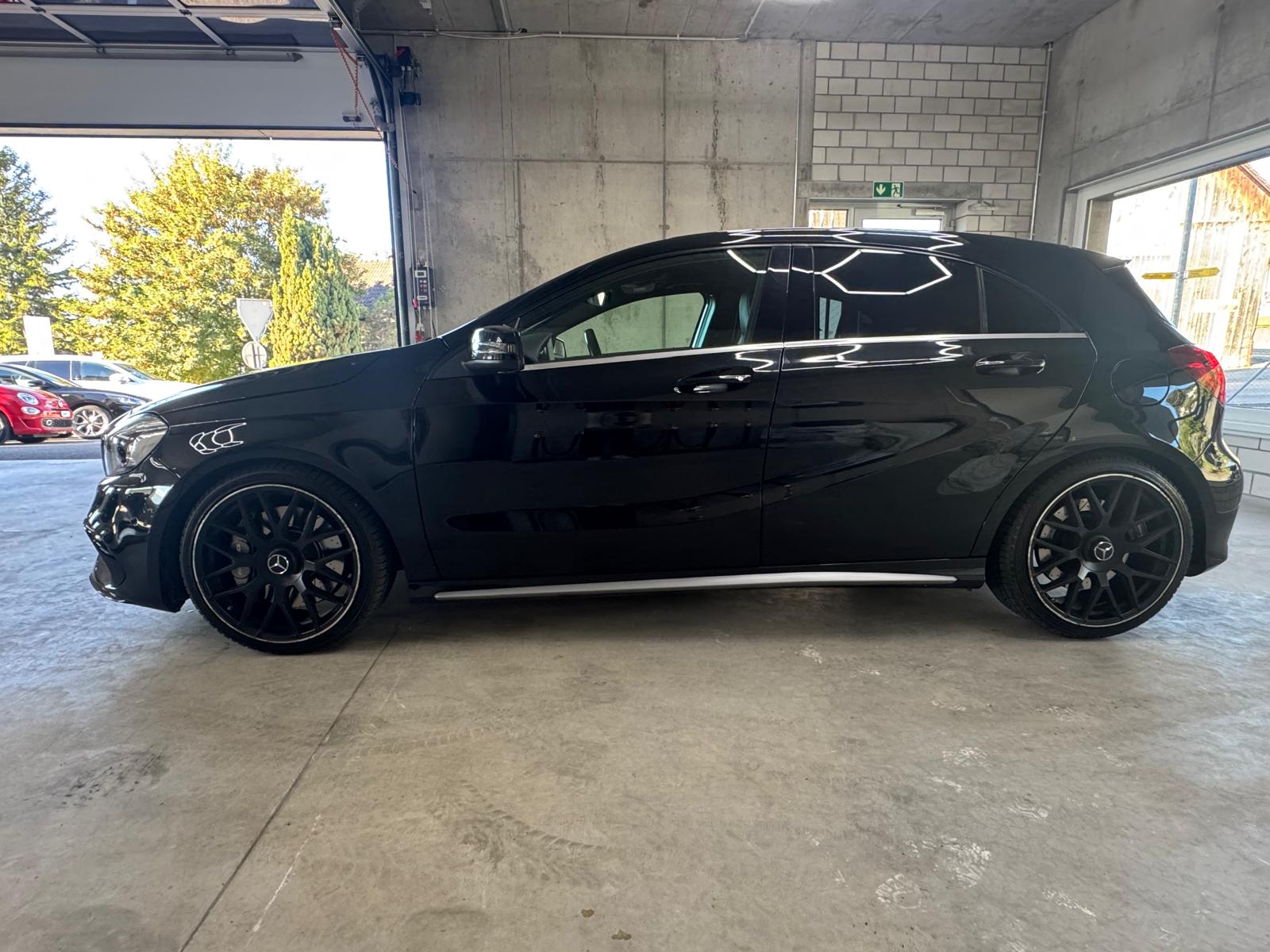 MERCEDES-BENZ A 45 AMG-image-2