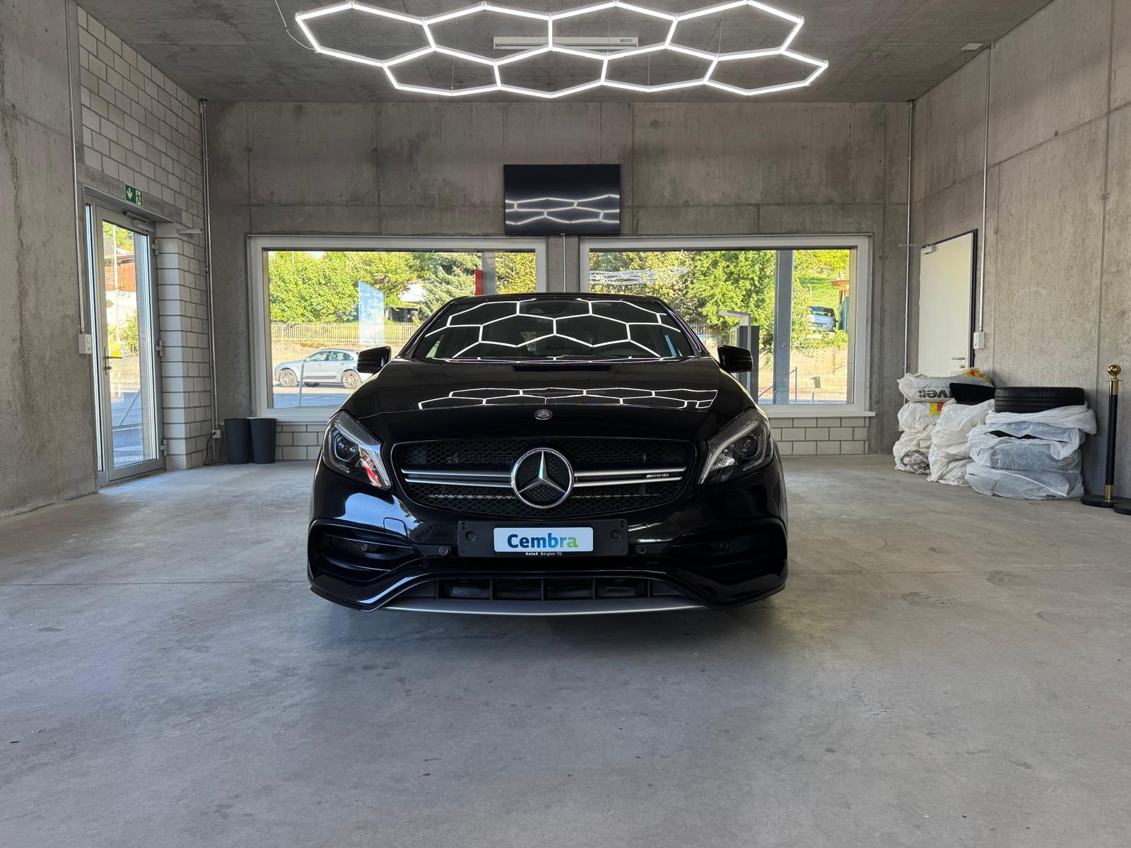 MERCEDES-BENZ A 45 AMG-image-1