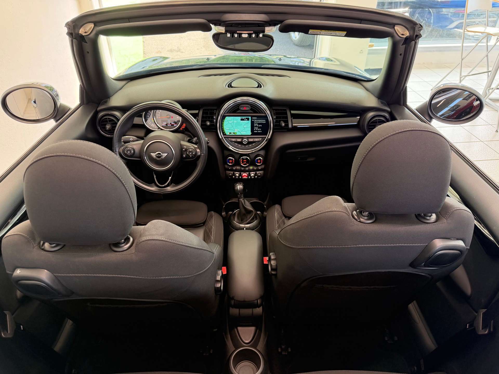 MINI Cooper S Cabriolet-image-8
