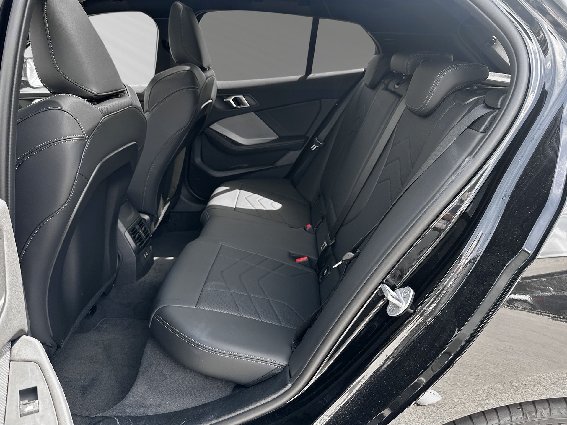 BMW 120 M Sport Steptronic-image-6