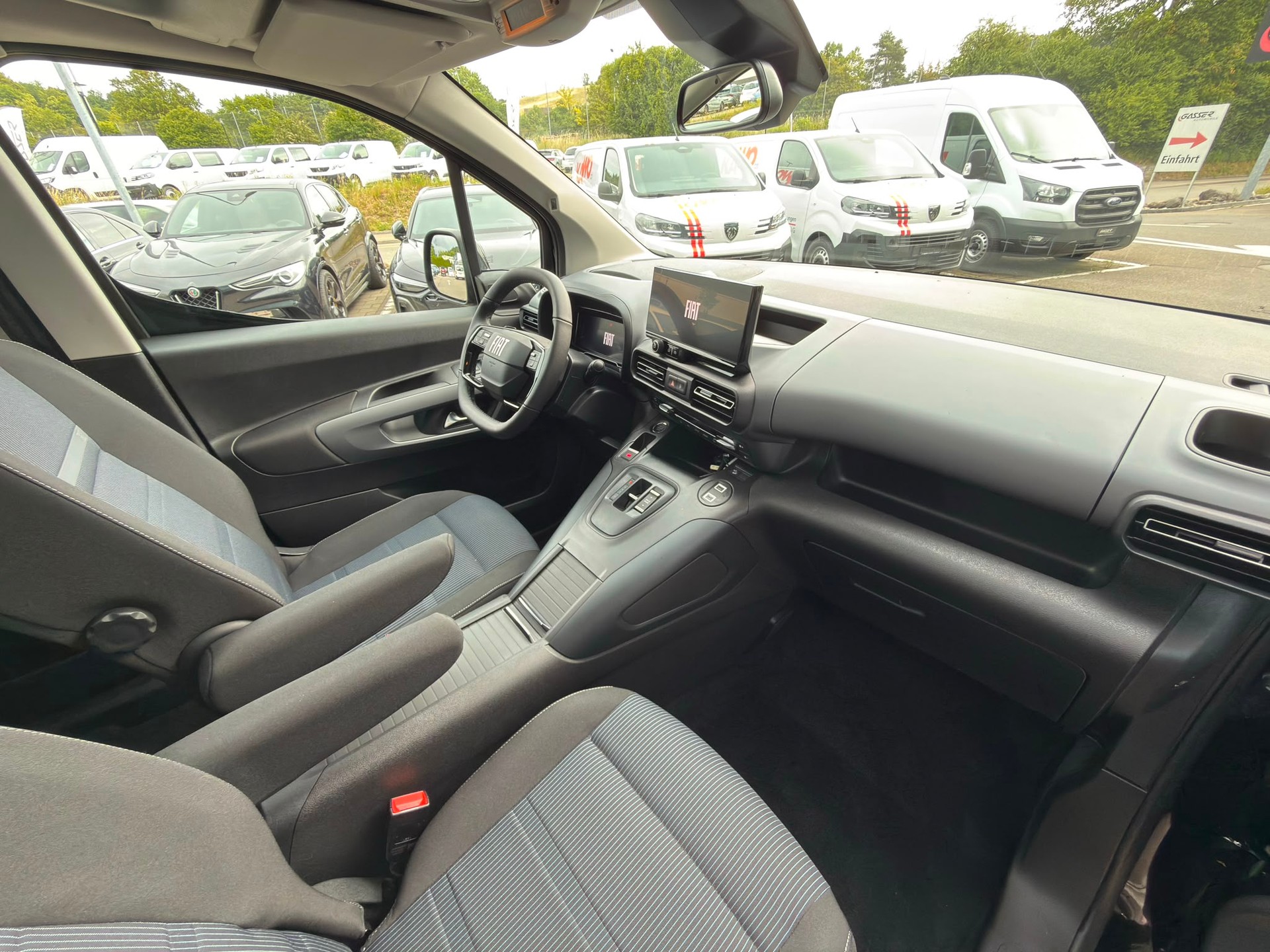 FIAT Qubo L 1.5 D La Prima-image-9