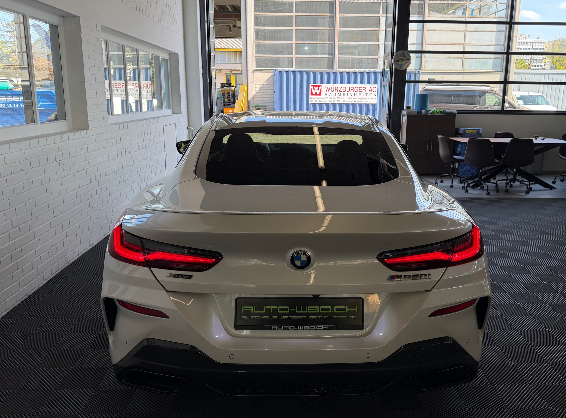 BMW M850i xDrive First Edition Steptronic * 530 PS * 4X4 *-image-5