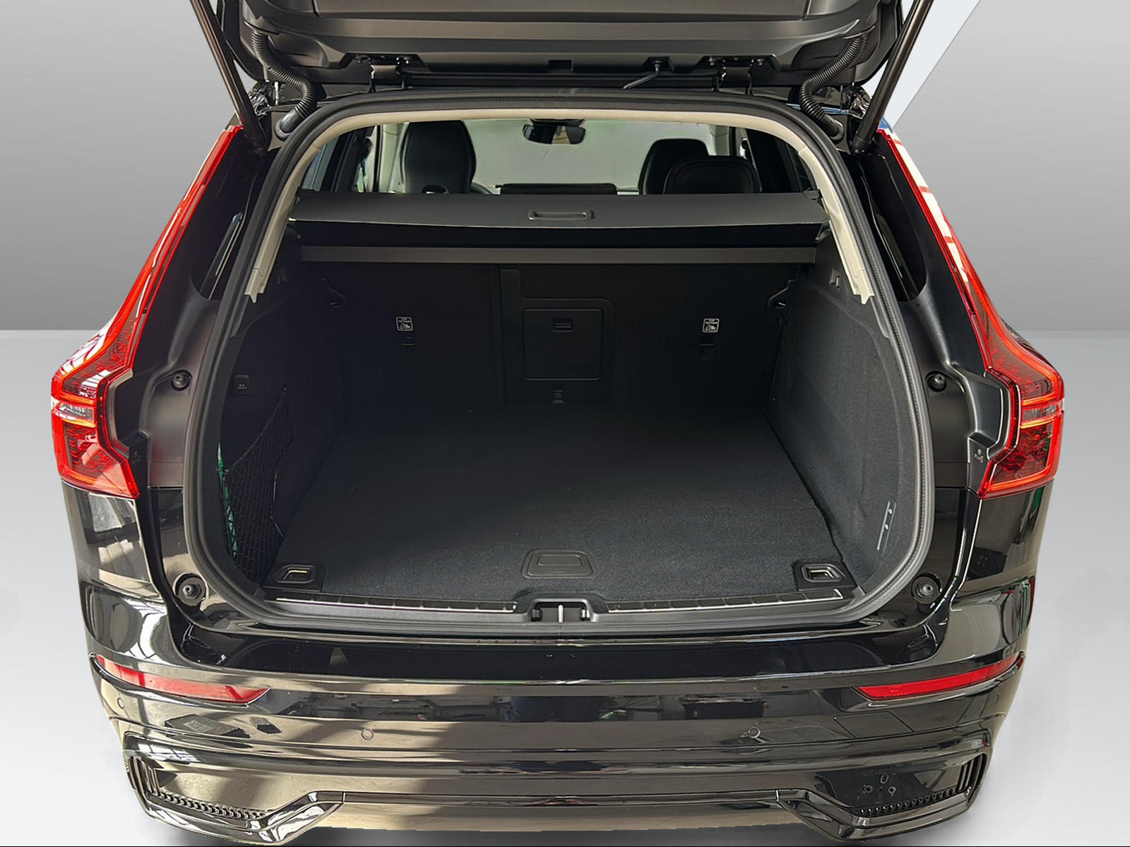 VOLVO XC60 2.0 T6 TE Ultra Dark eAWD-image-9
