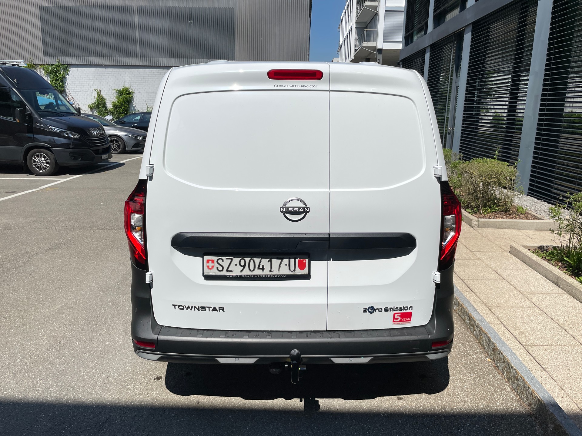 NISSAN Townstar EV45 kWh 22kW L2 Acenta-image-3