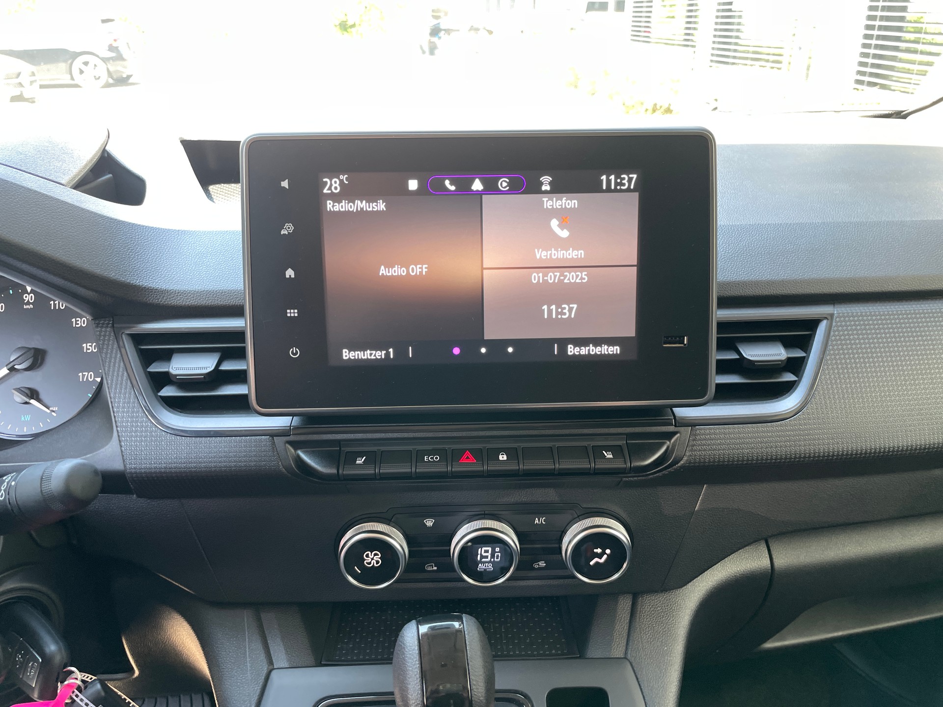 NISSAN Townstar EV45 kWh 22kW L2 Acenta-image-14