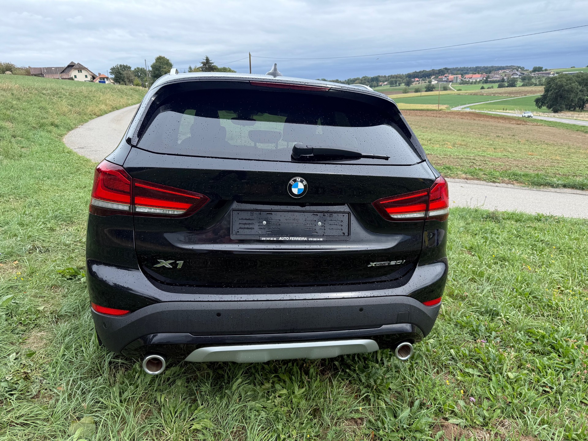 BMW X1 xDrive 20i Sport Line Steptronic-image-5