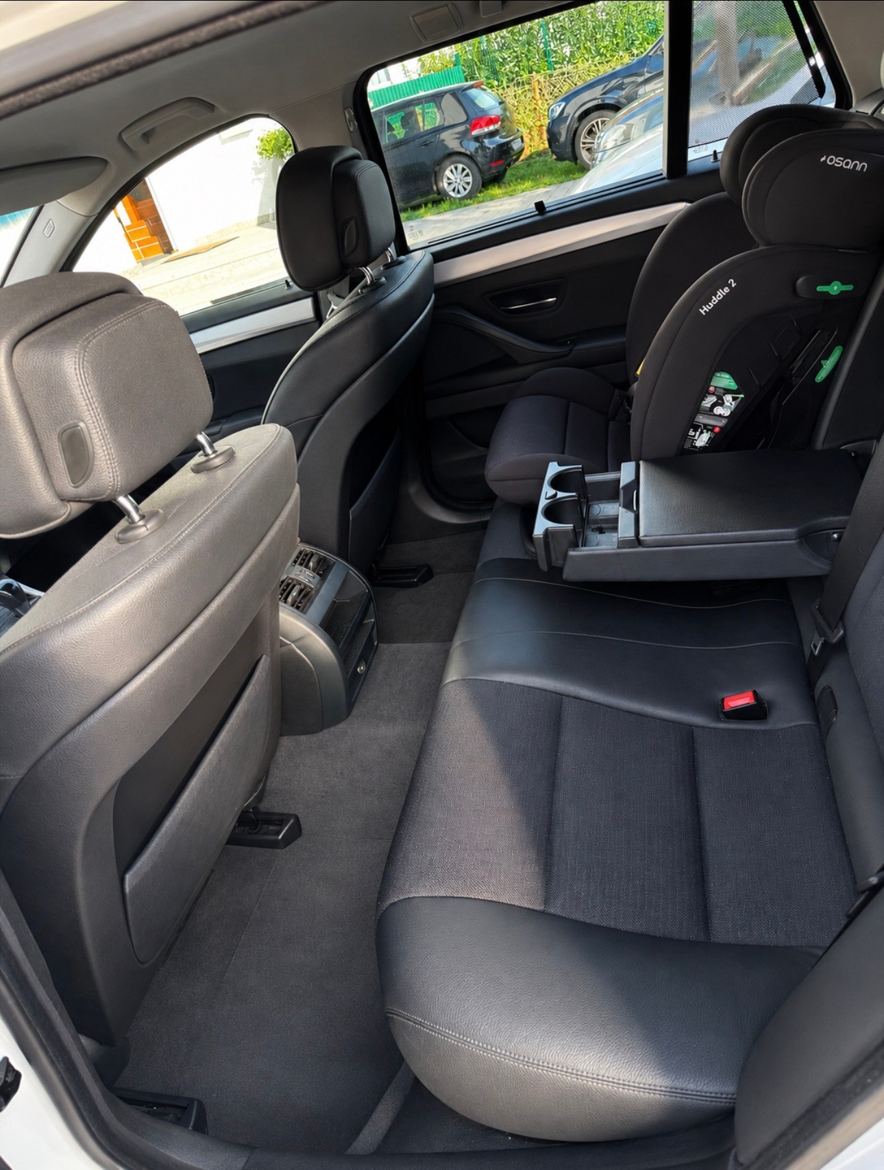 BMW 525d xDrive-image-4