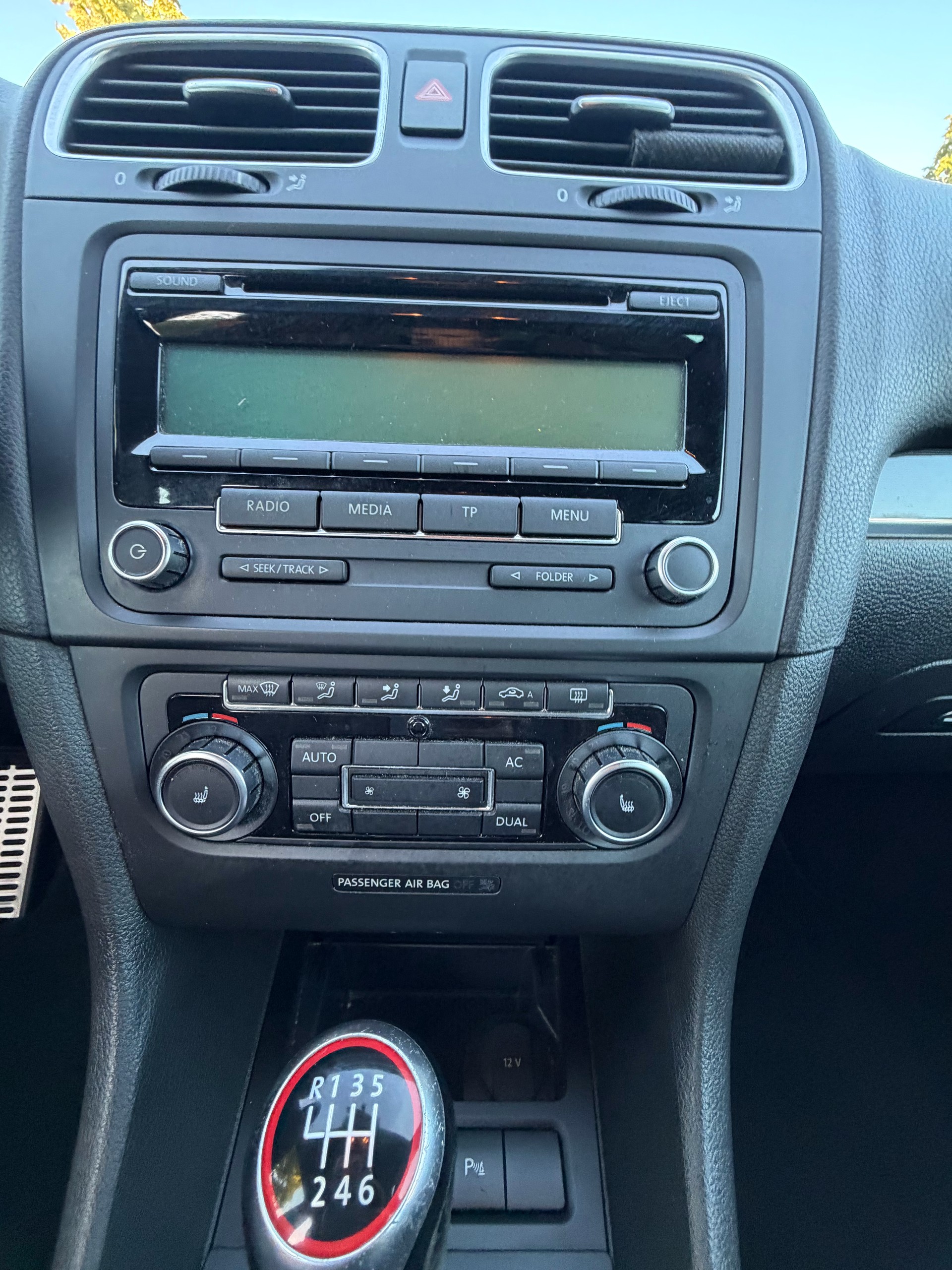VW Golf 2.0 TSI GTI-image-13