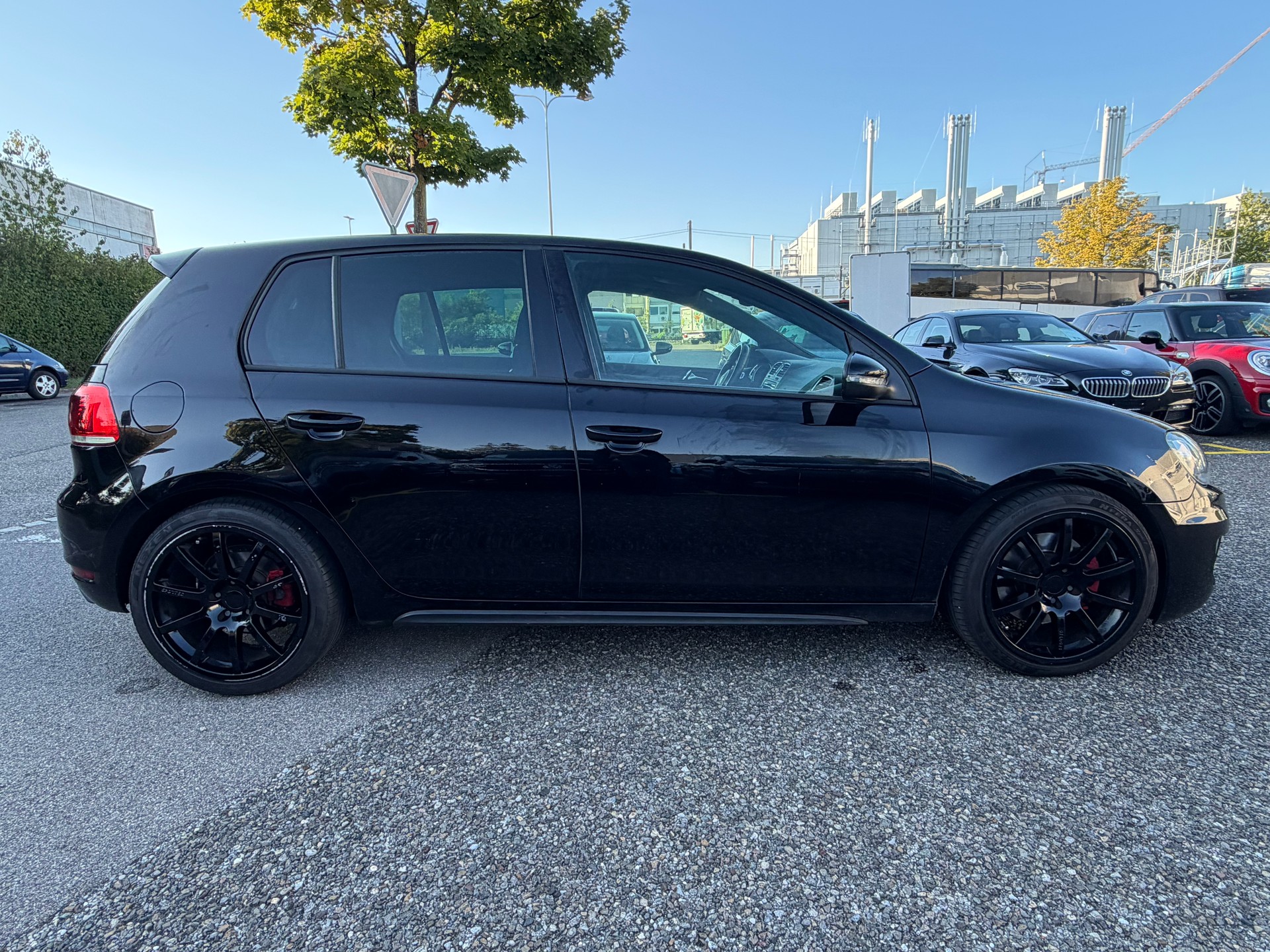 VW Golf 2.0 TSI GTI-image-3