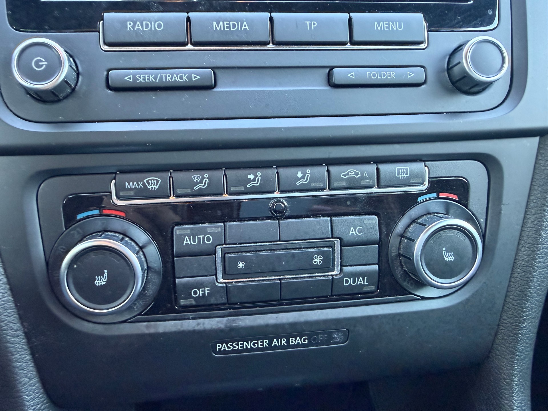 VW Golf 2.0 TSI GTI-image-16