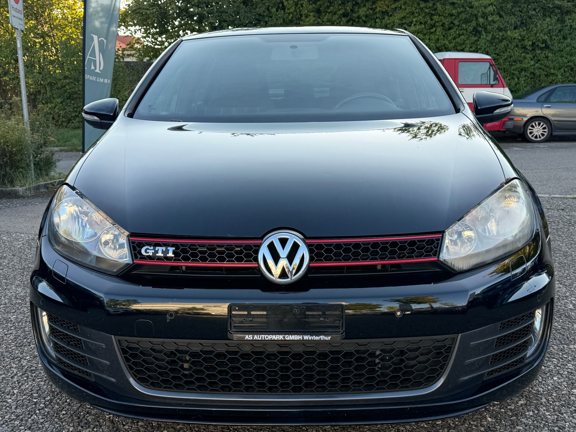 VW Golf 2.0 TSI GTI-image-1