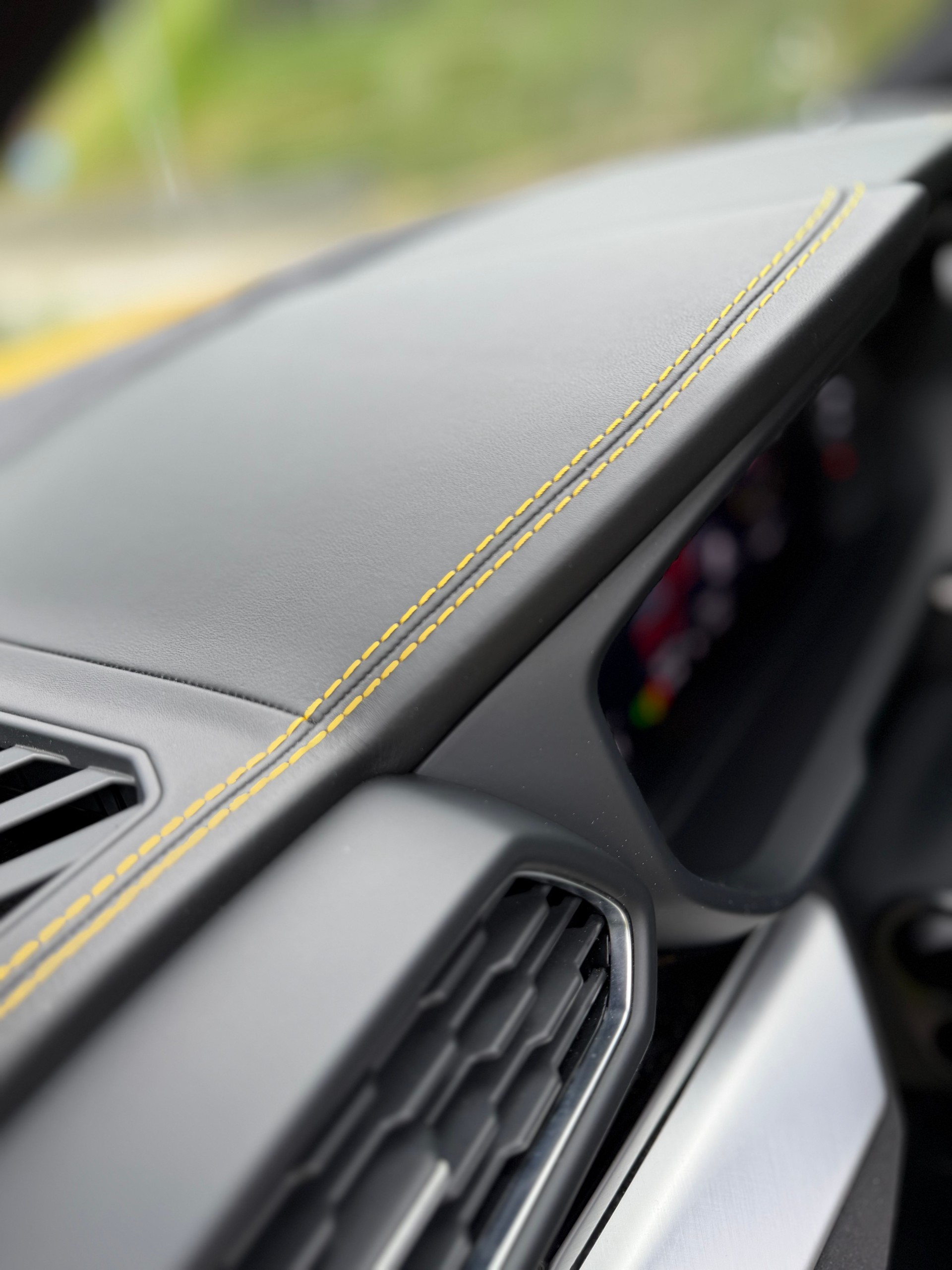 LAMBORGHINI Urus E-Gear-image-11