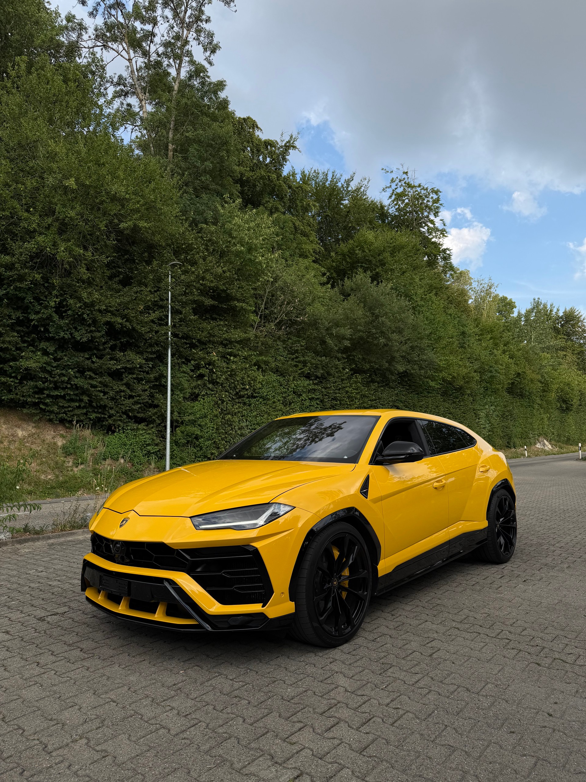 LAMBORGHINI Urus E-Gear-image-0