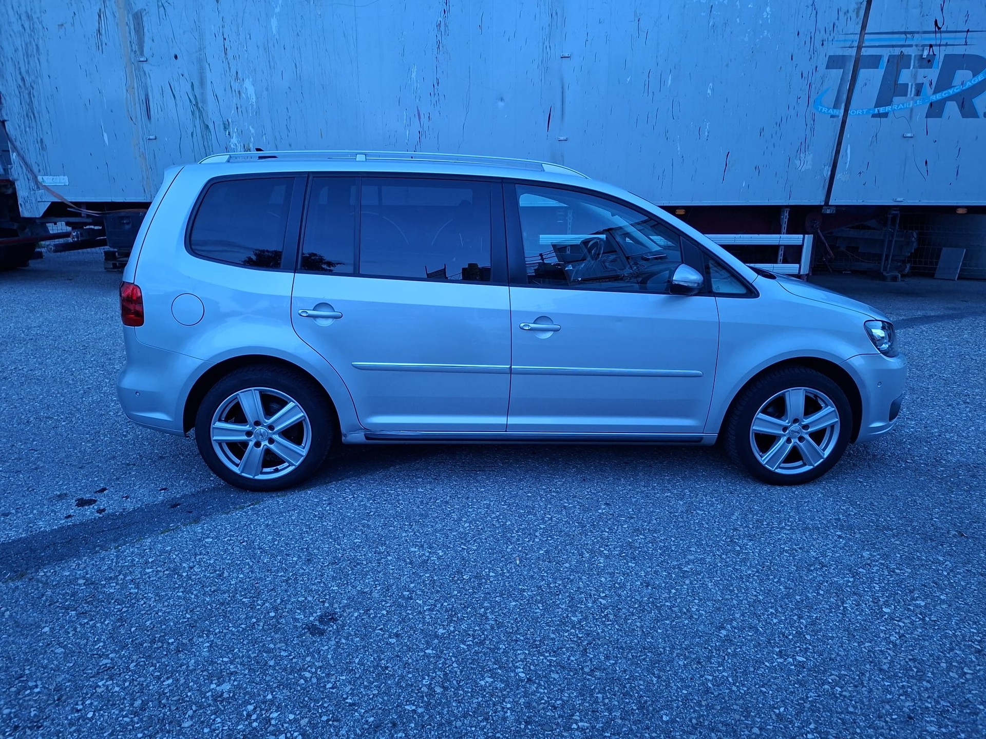 VW Touran 1.4 TSI Trendline-image-4