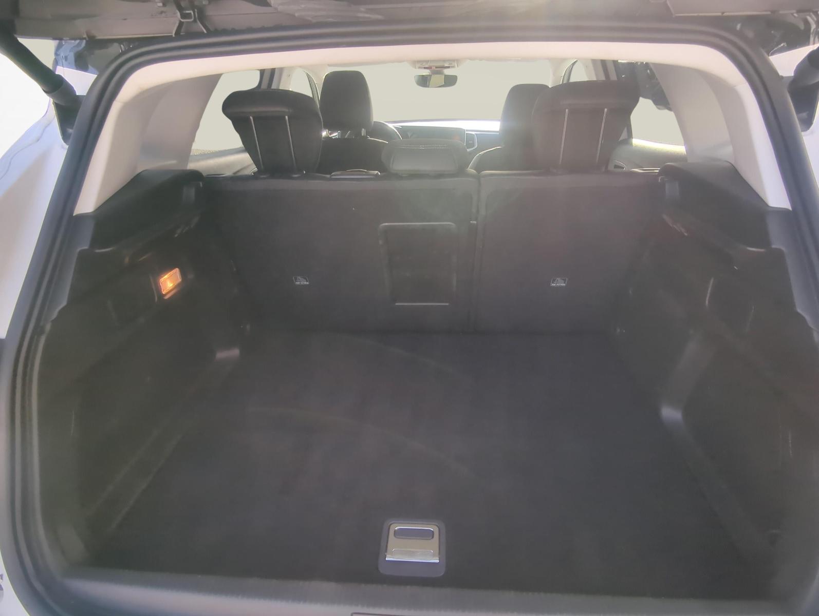 OPEL Grandland 1.6 T PHEV GSE-image-11