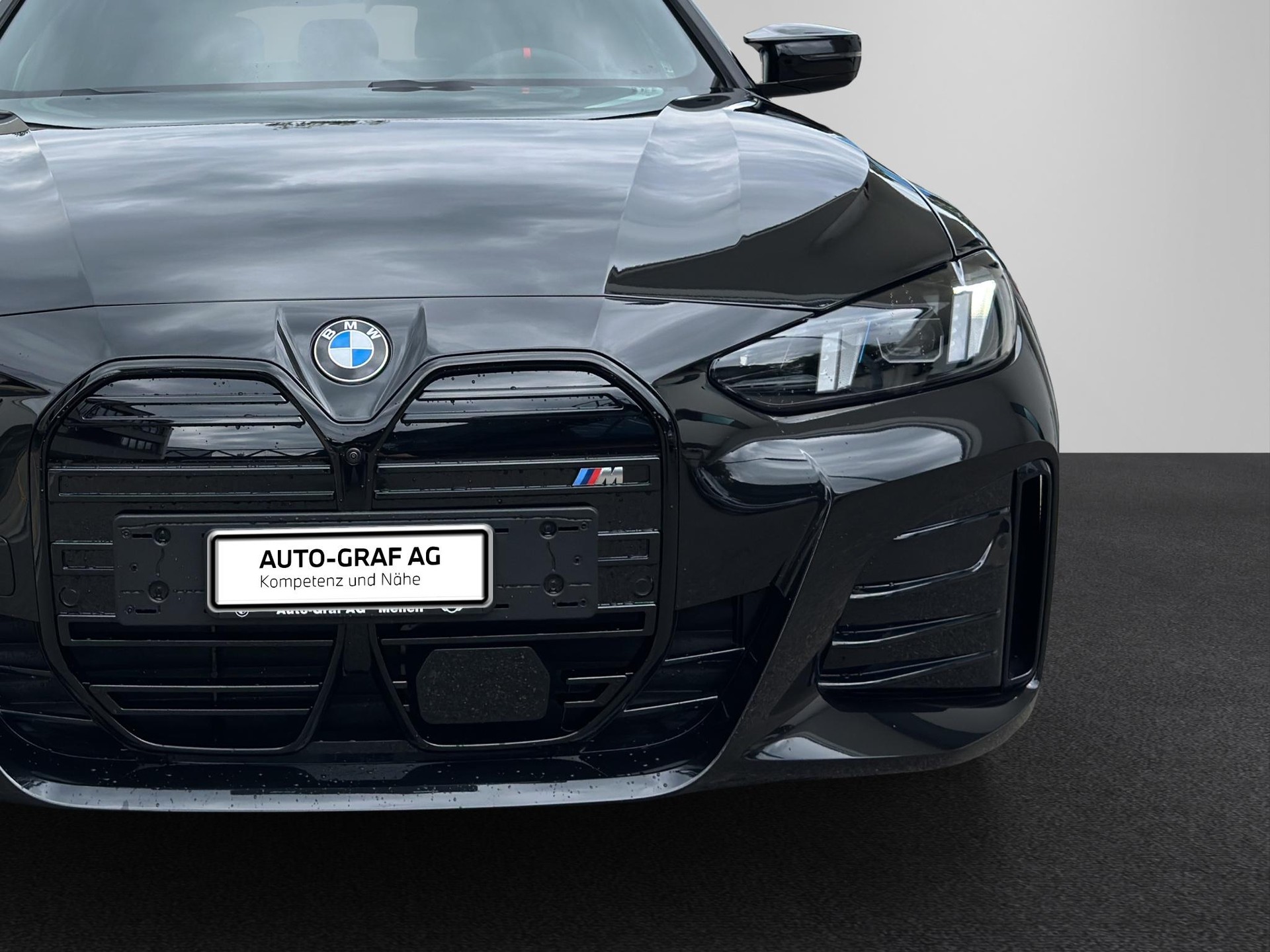 BMW i4 M60 xDrive Gran Coupé M Sport Pro-image-8