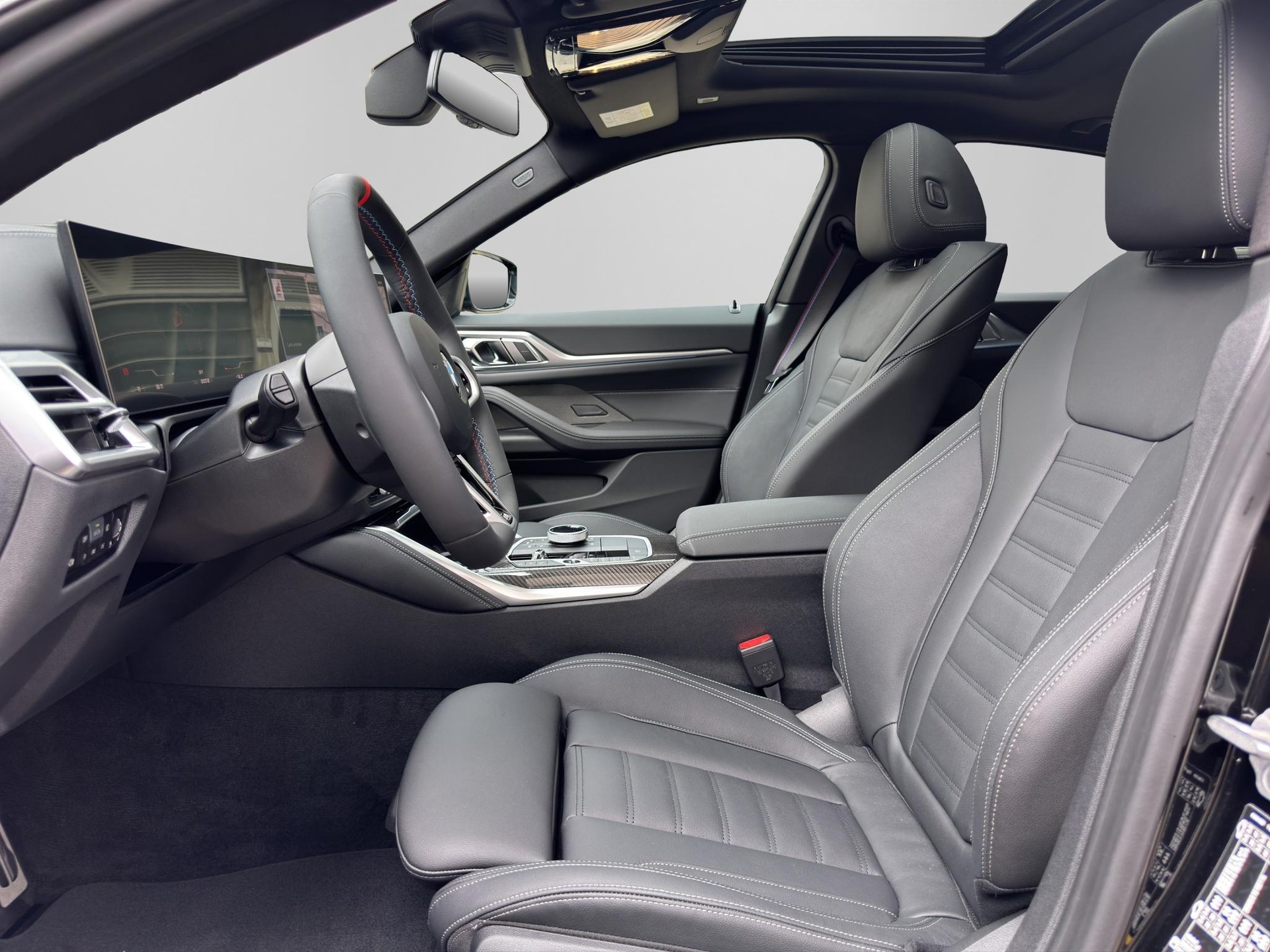 BMW i4 M60 xDrive Gran Coupé M Sport Pro-image-10