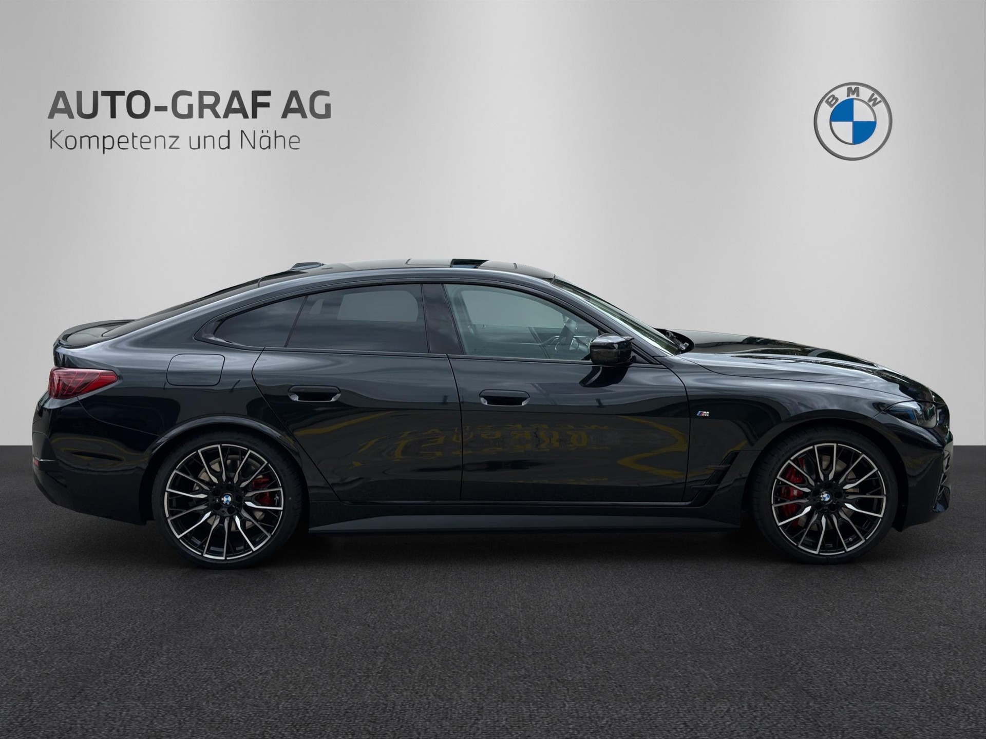 BMW i4 M60 xDrive Gran Coupé M Sport Pro-image-5