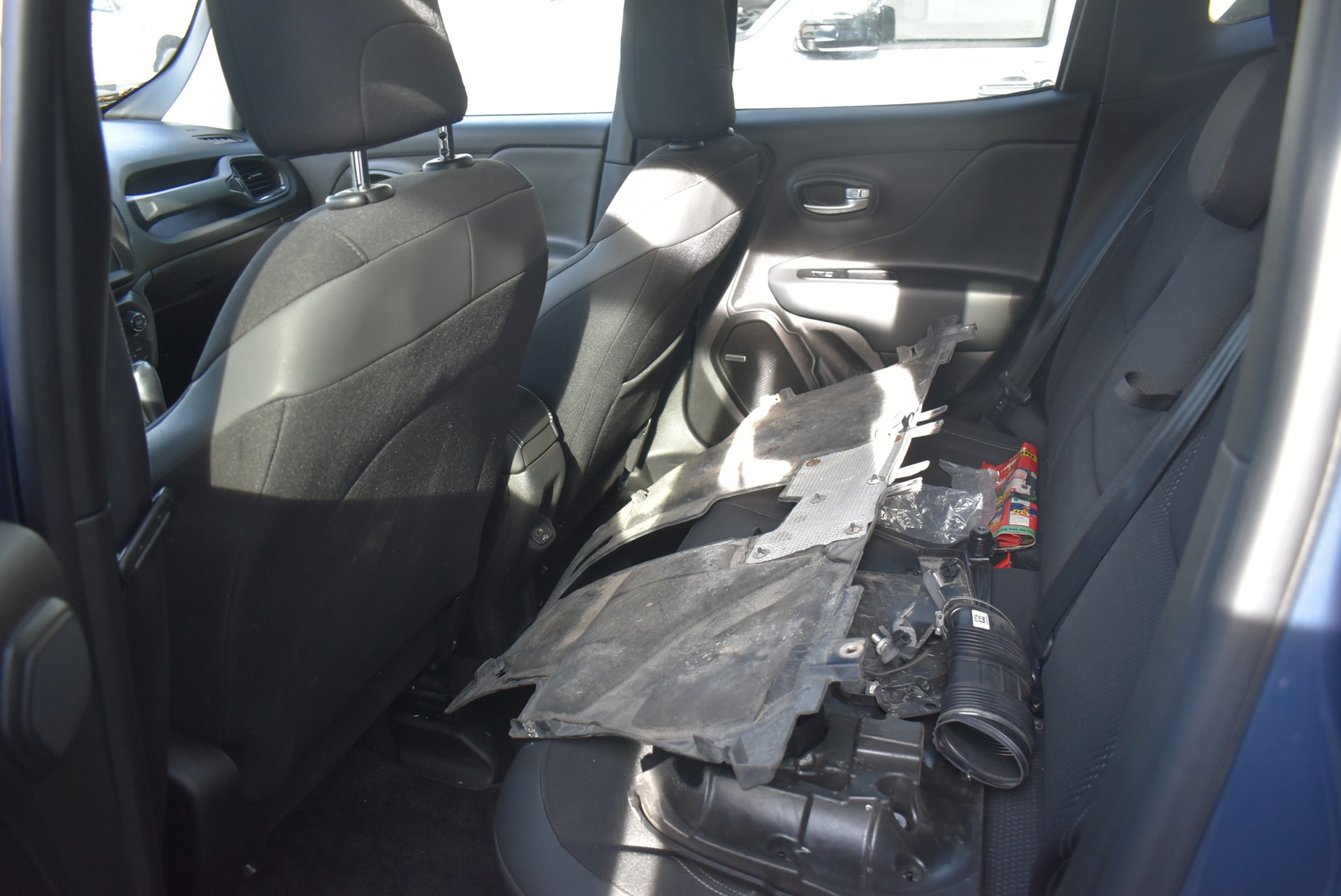 JEEP Renegade 1.3 T PHEV Limited AWD-image-4