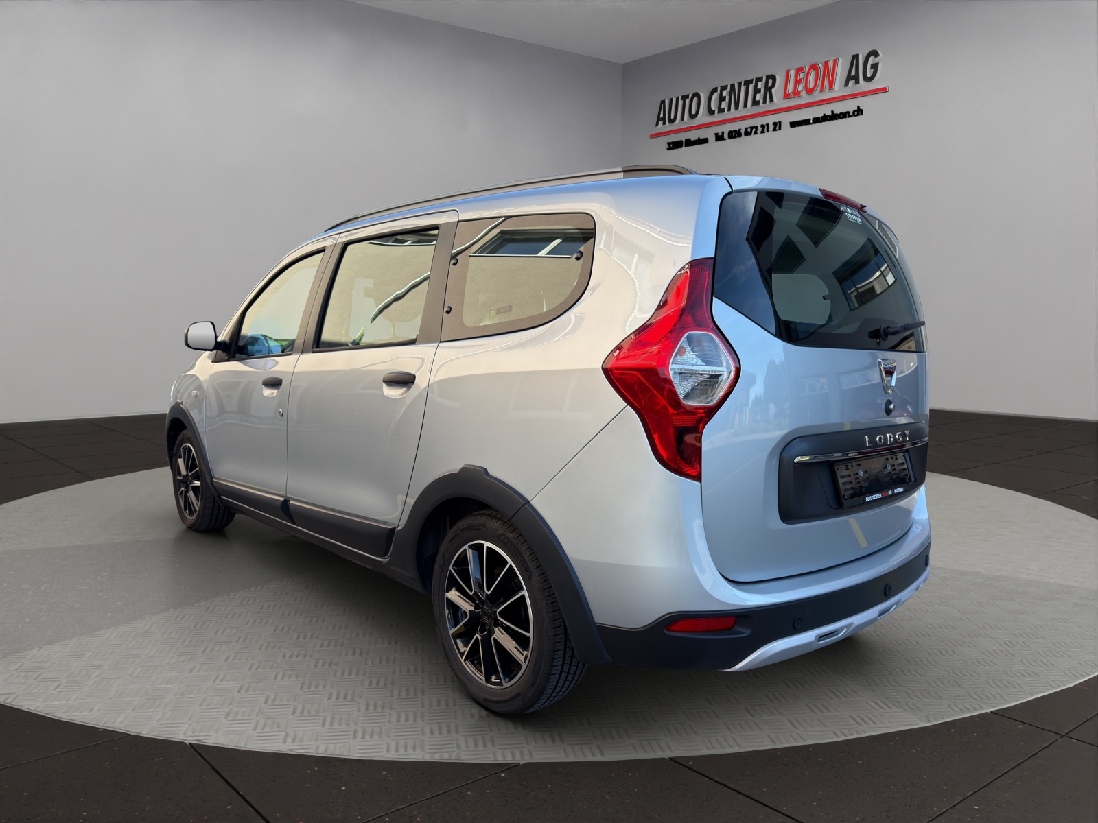 DACIA Lodgy TCE 130 Stepway 7PL-image-3