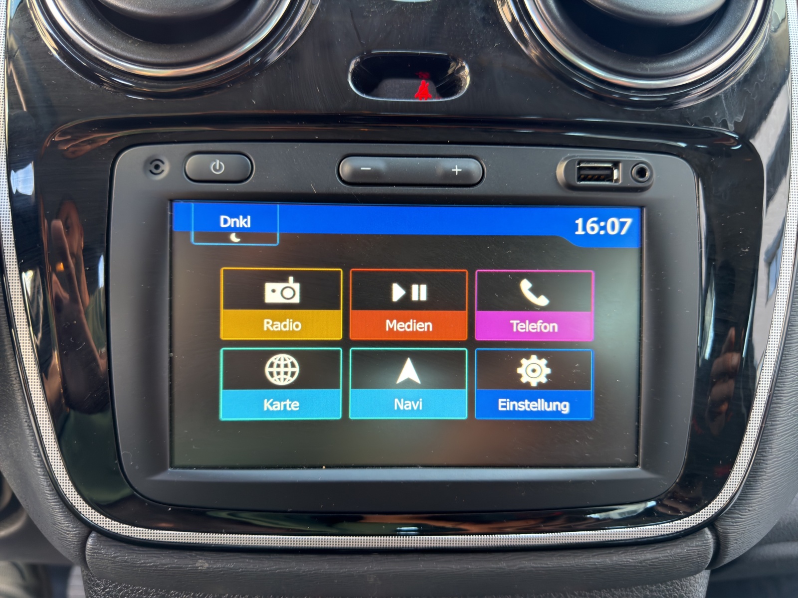 DACIA Lodgy TCE 130 Stepway 7PL-image-14