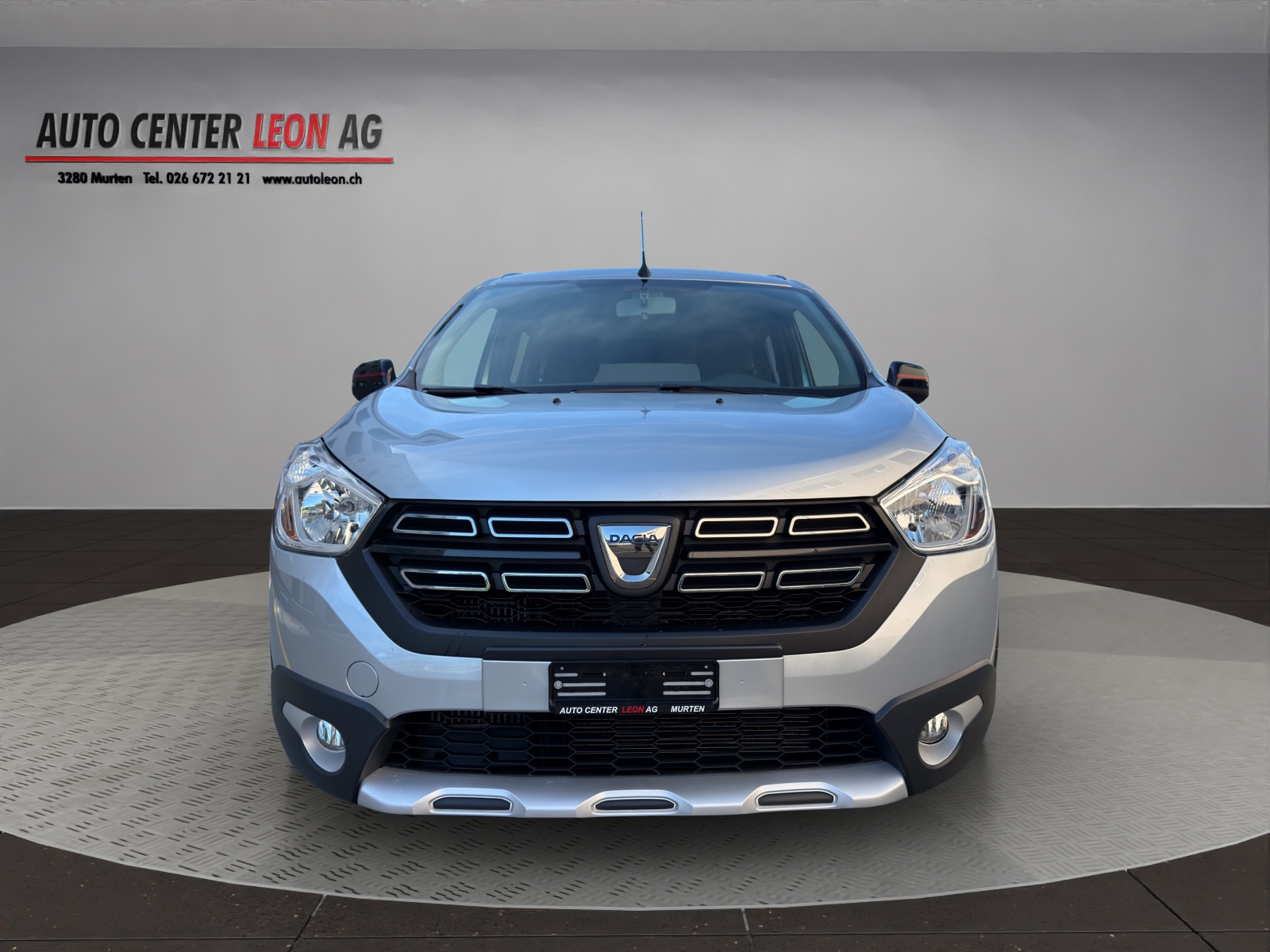 DACIA Lodgy TCE 130 Stepway 7PL-image-0