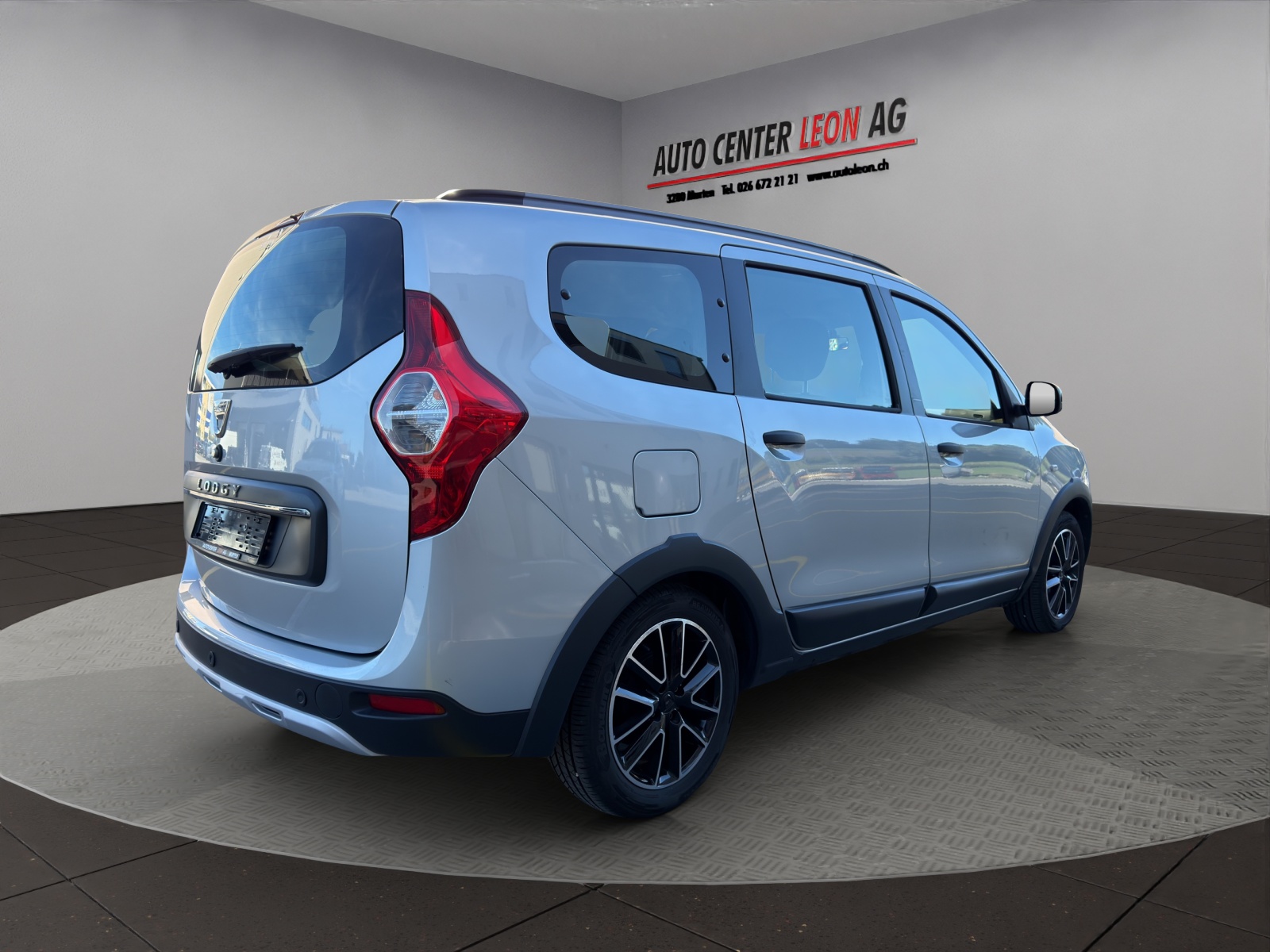 DACIA Lodgy TCE 130 Stepway 7PL-image-5
