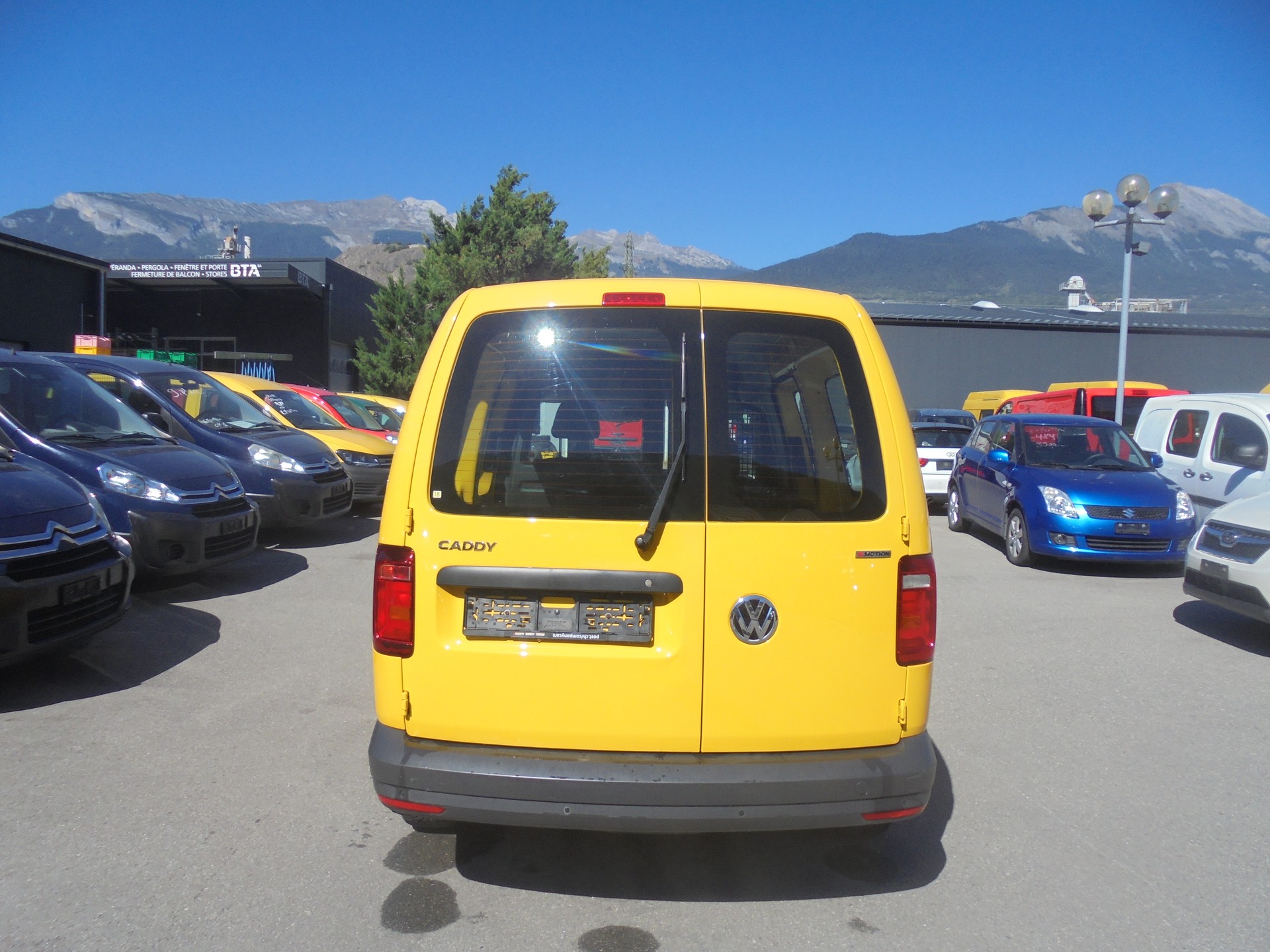 VW Caddy Maxi 2.0TDI 4Mot. BlueMotion Technology DSG-image-5