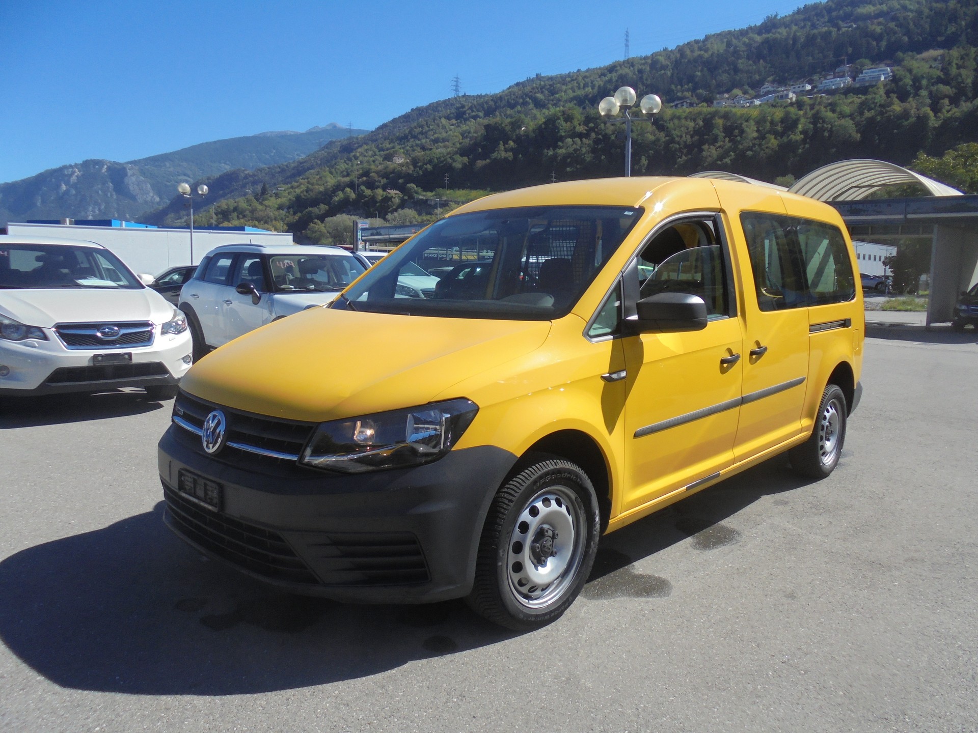 VW Caddy Maxi 2.0TDI 4Mot. BlueMotion Technology DSG-image-1