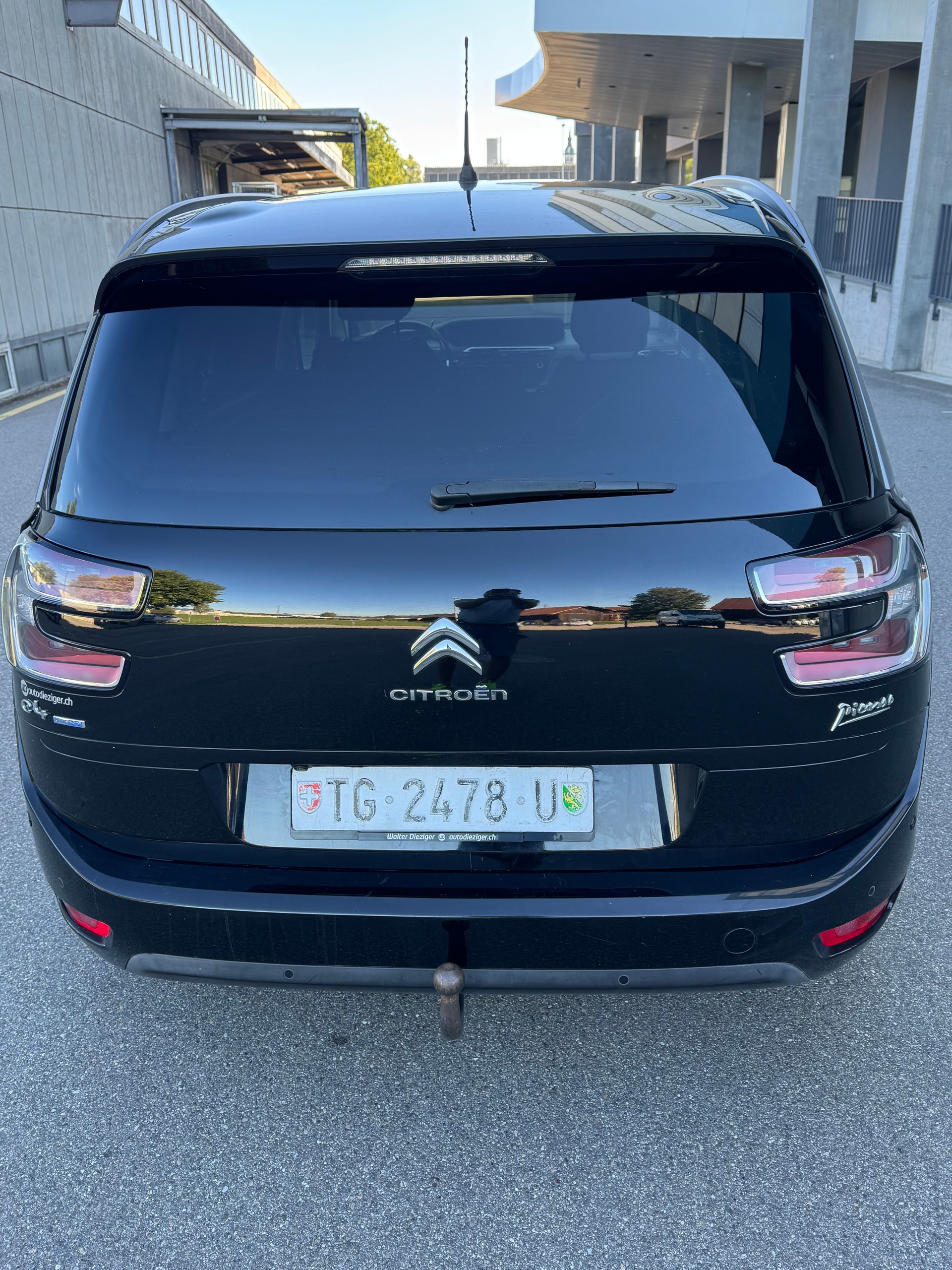 CITROEN Grand C4 Picasso 2.0 BlueHDi Exclusive Automatic-image-5