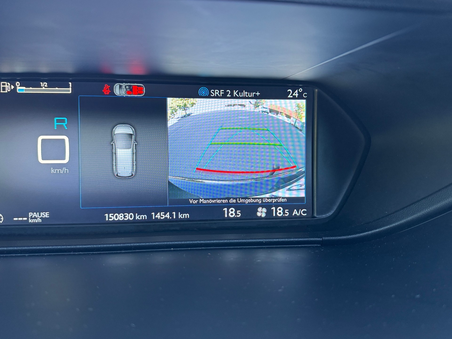 CITROEN Grand C4 Picasso 2.0 BlueHDi Exclusive Automatic-image-11