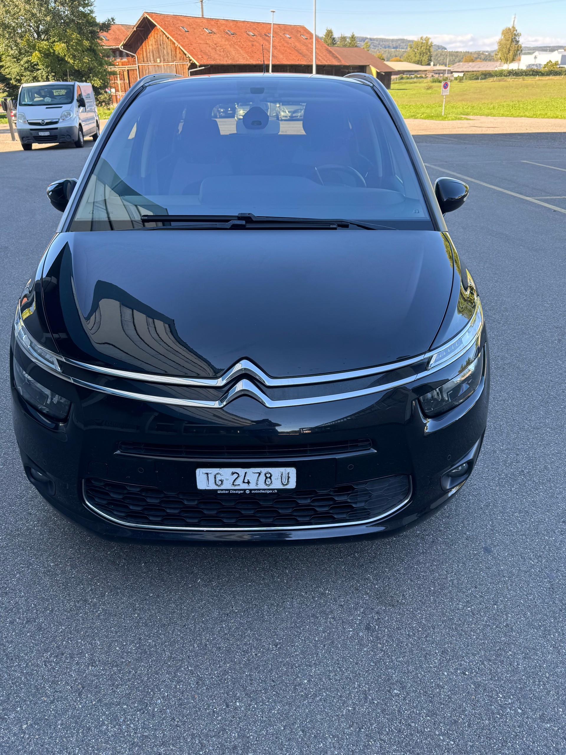 CITROEN Grand C4 Picasso 2.0 BlueHDi Exclusive Automatic-image-1