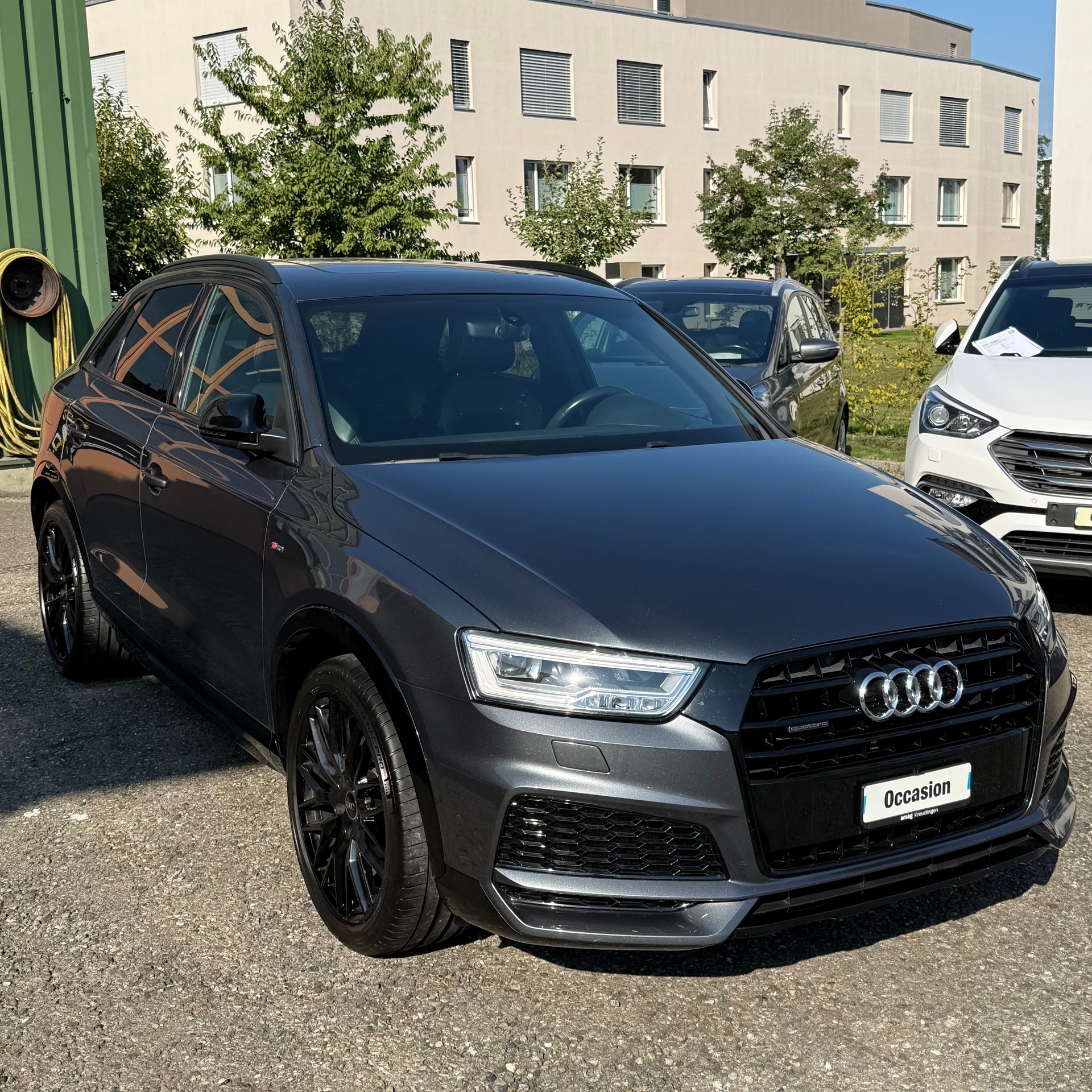 AUDI Q3 2.0 TDI quattro S-tronic