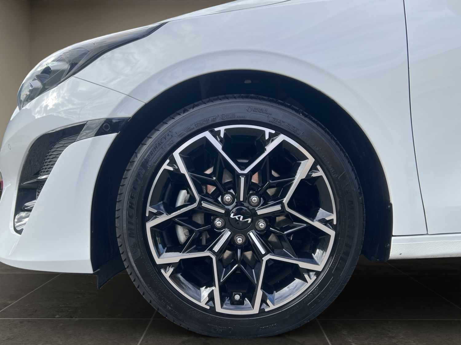 KIA Ceed SW 1.5 T-GDi MHEV GT-Line-image-28