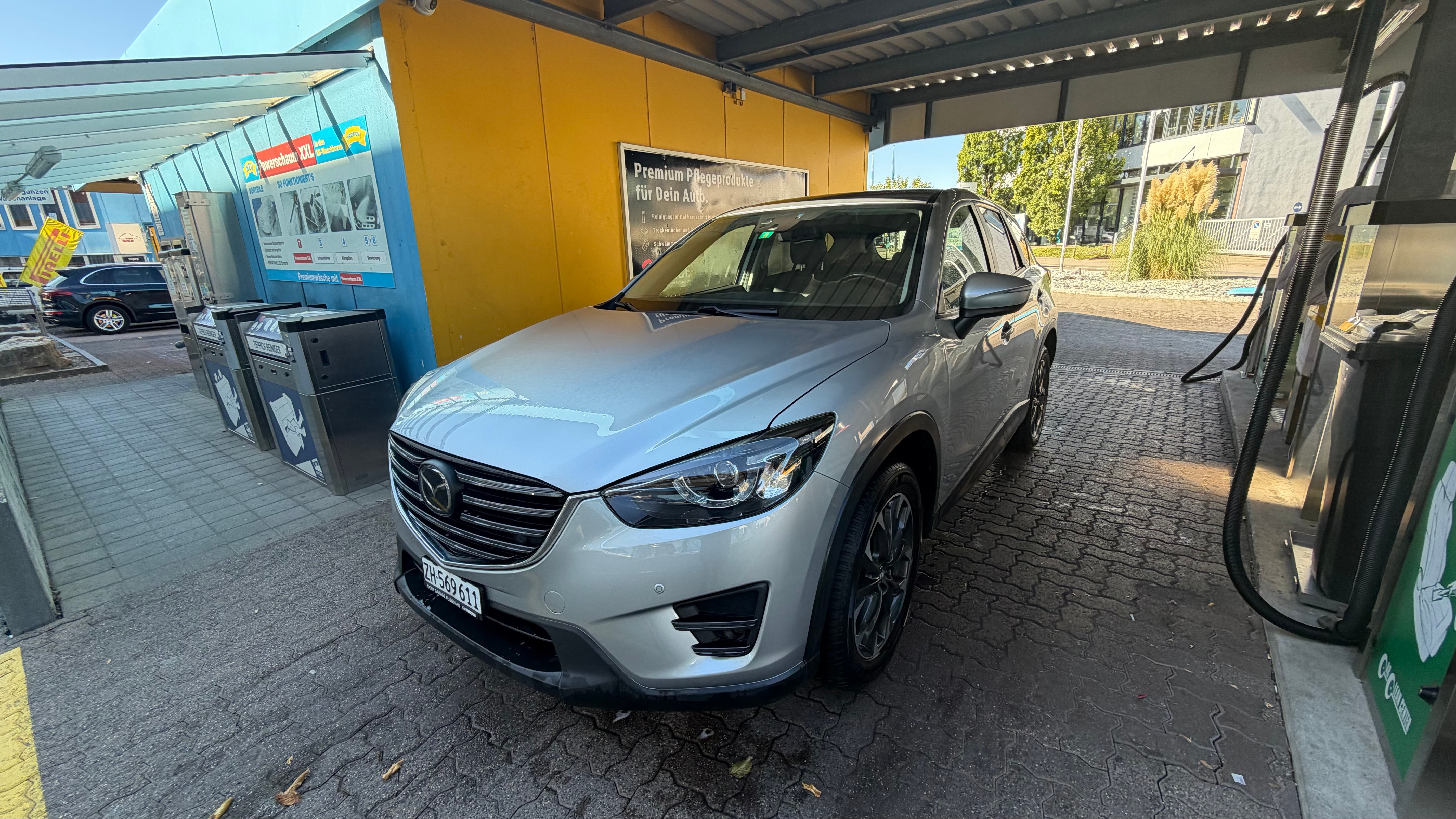 Car photo
