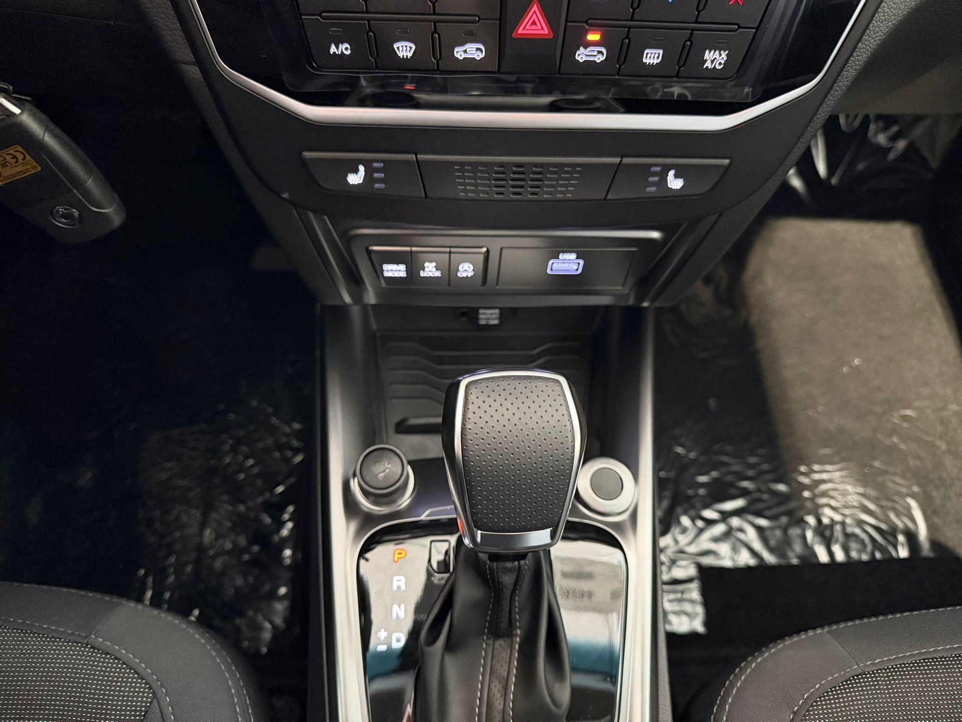 KGM-SsangYong Tivoli 1.5 T-Gdi Steel 4WD-image-19