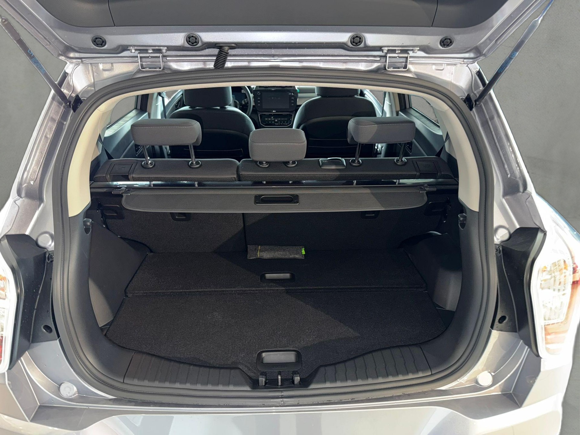 KGM-SsangYong Tivoli 1.5 T-Gdi Steel 4WD-image-3