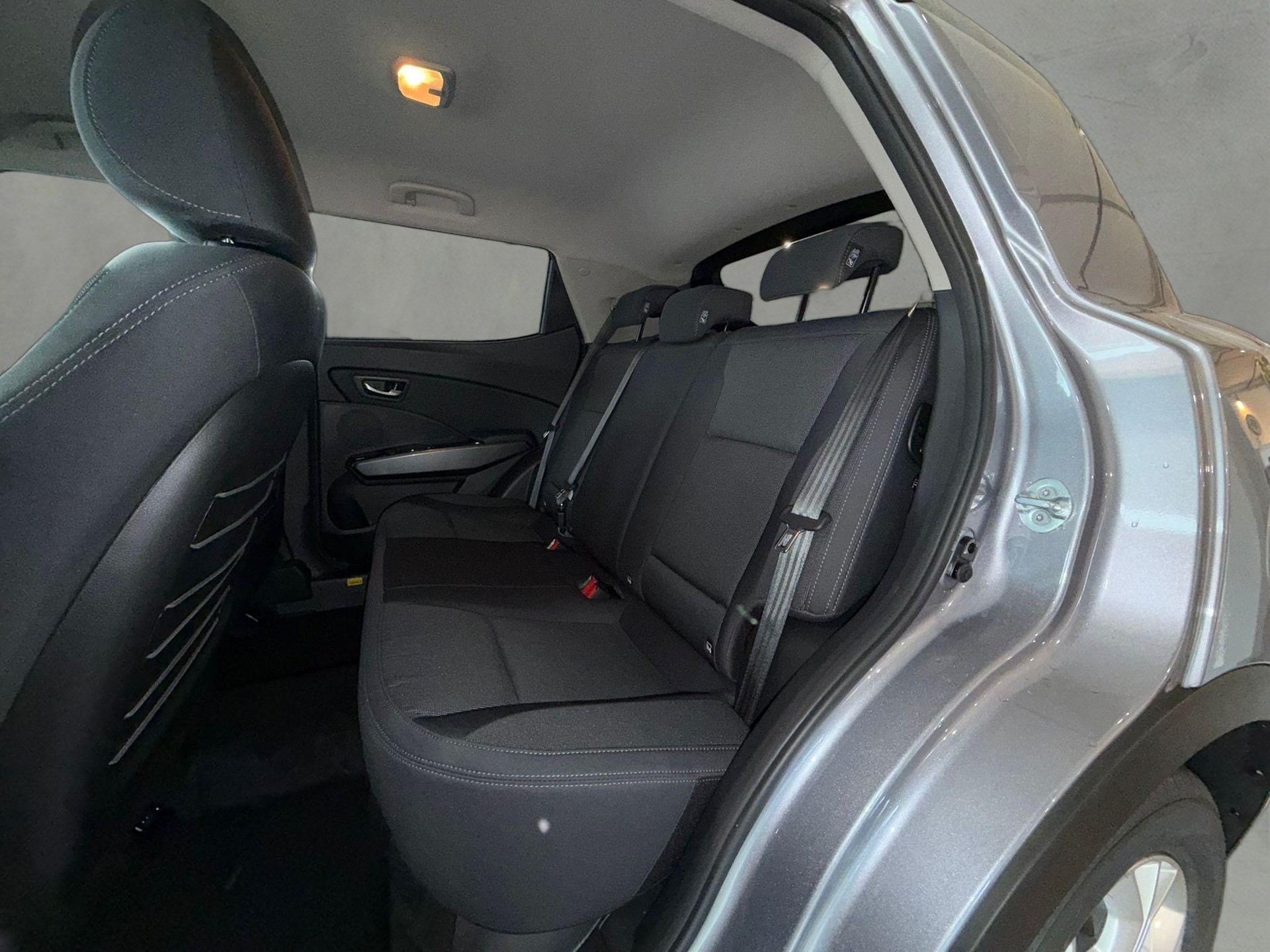 KGM-SsangYong Tivoli 1.5 T-Gdi Steel 4WD-image-8