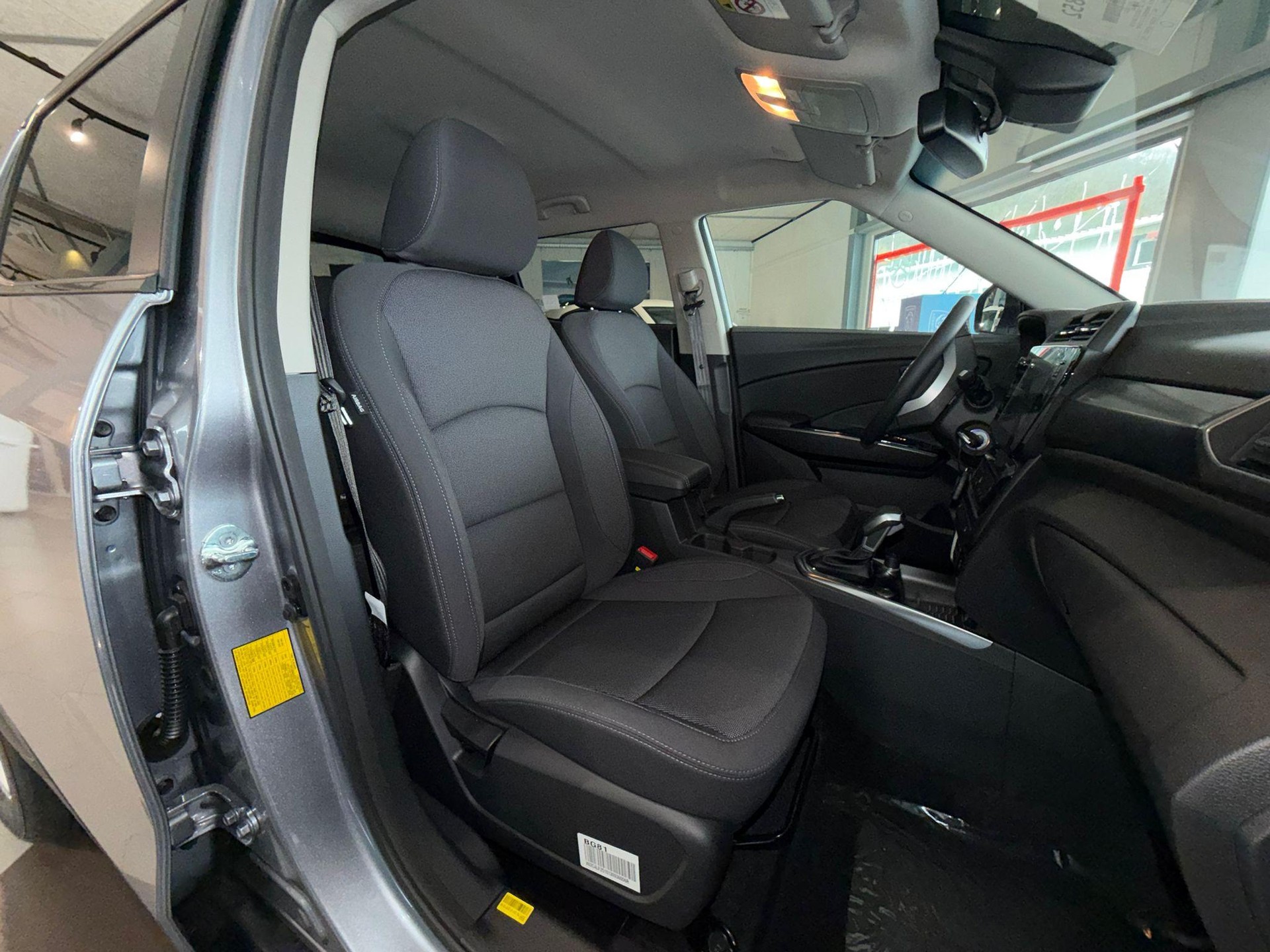 KGM-SsangYong Tivoli 1.5 T-Gdi Steel 4WD-image-10