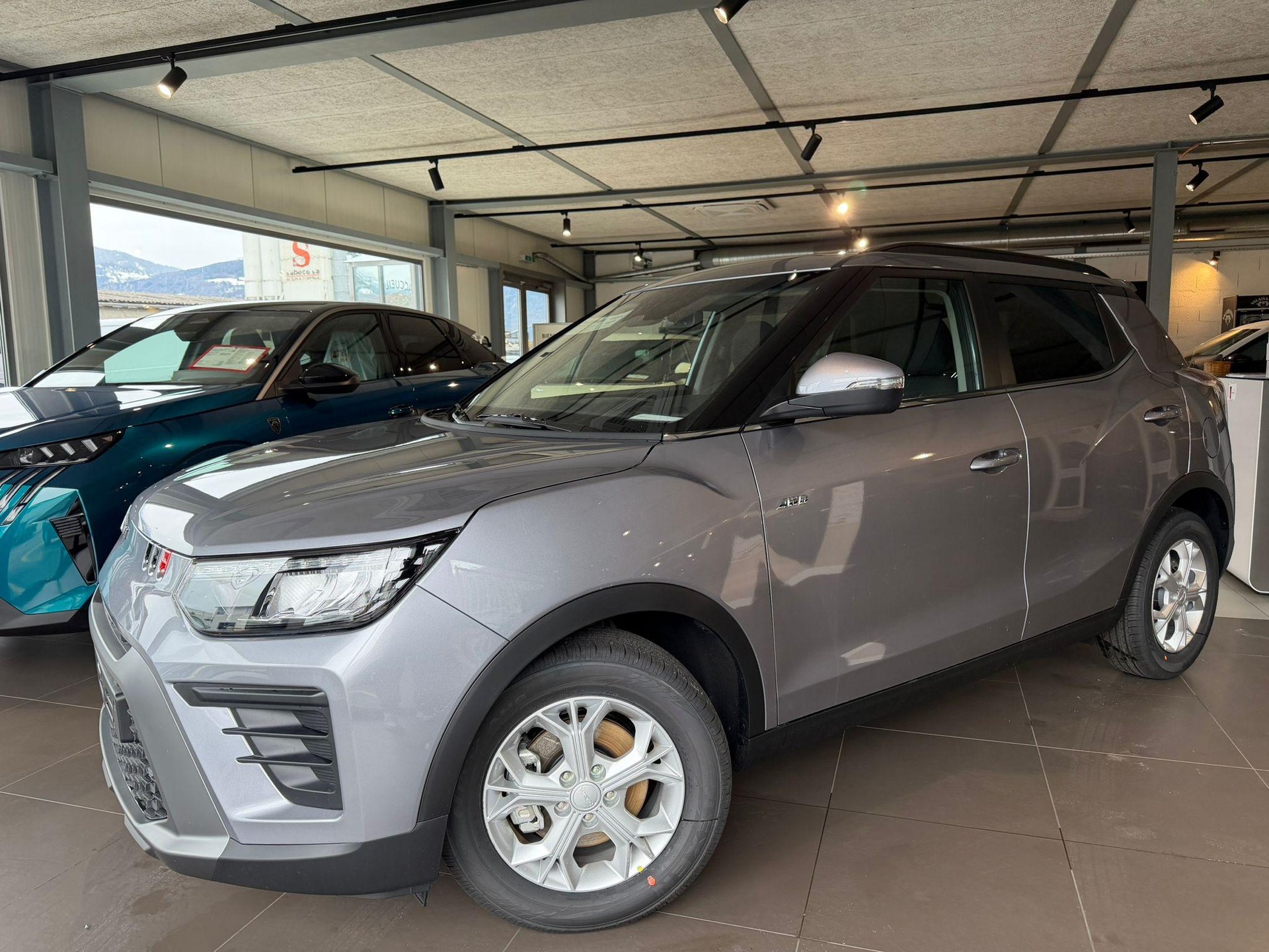 KGM-SsangYong Tivoli 1.5 T-Gdi Steel 4WD-image-0