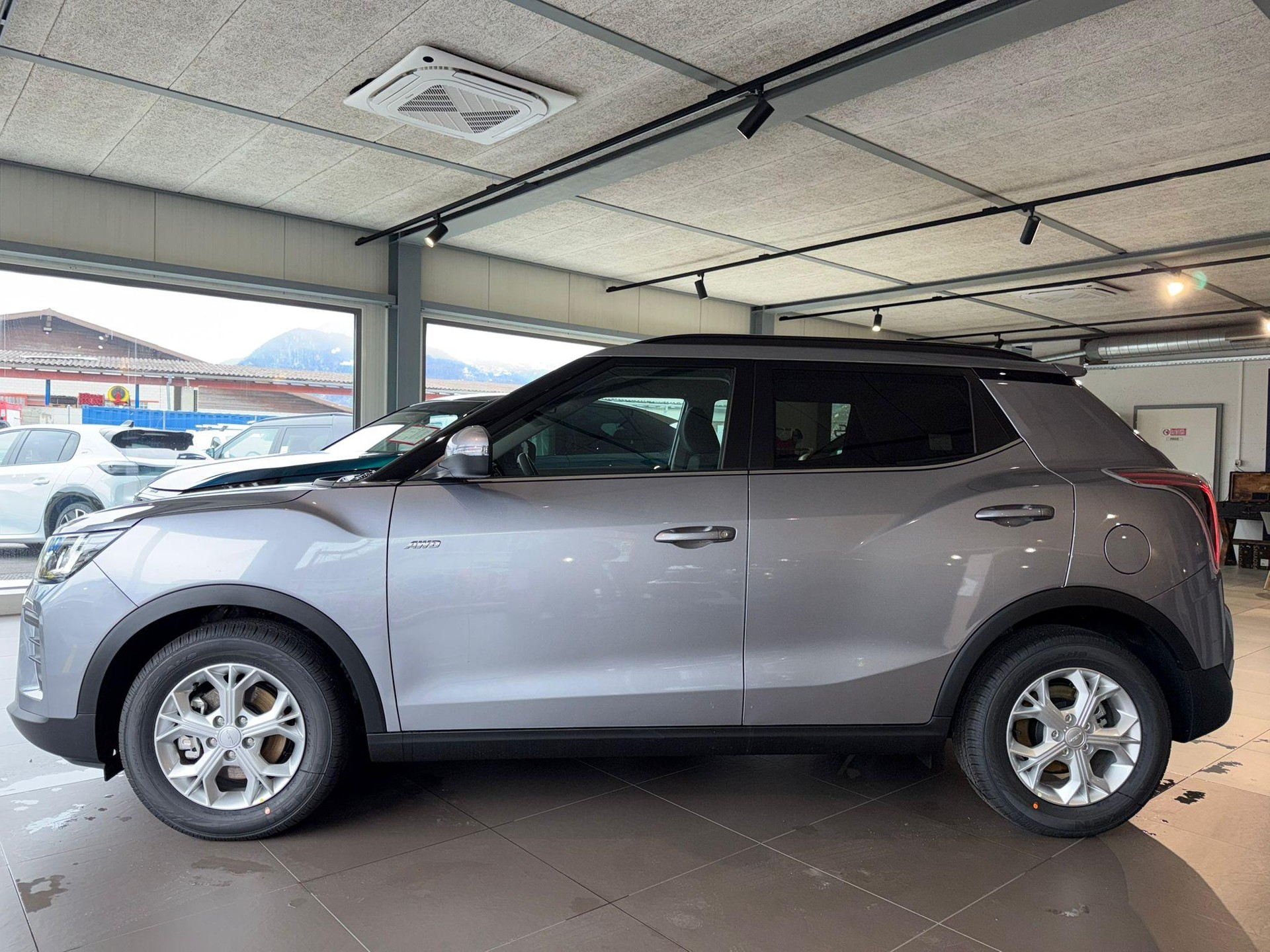 KGM-SsangYong Tivoli 1.5 T-Gdi Steel 4WD-image-1