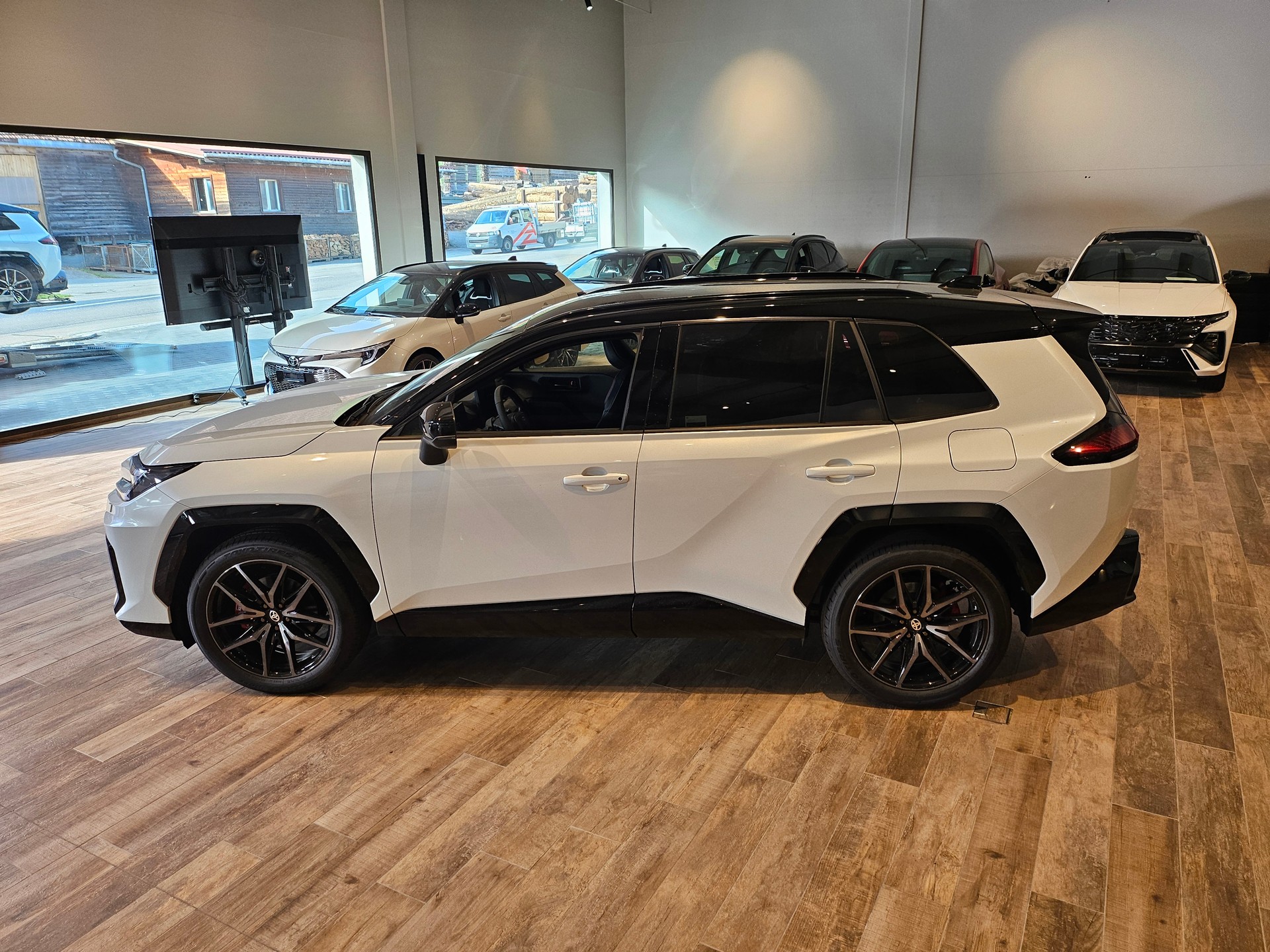 TOYOTA RAV-4 2.5 HSD GR Sport e-CVT 4WD🔥8-fach🔥-image-15